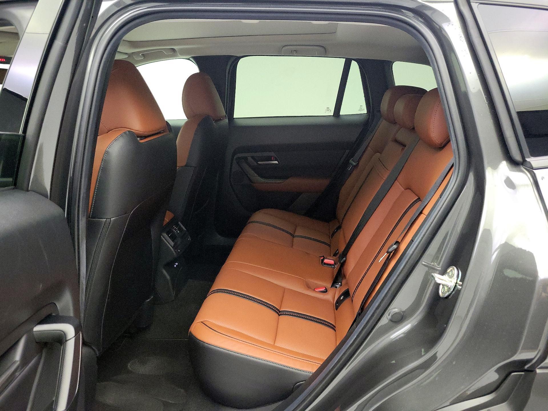 Thumbnail: 2025 Mazda CX-50 - 20