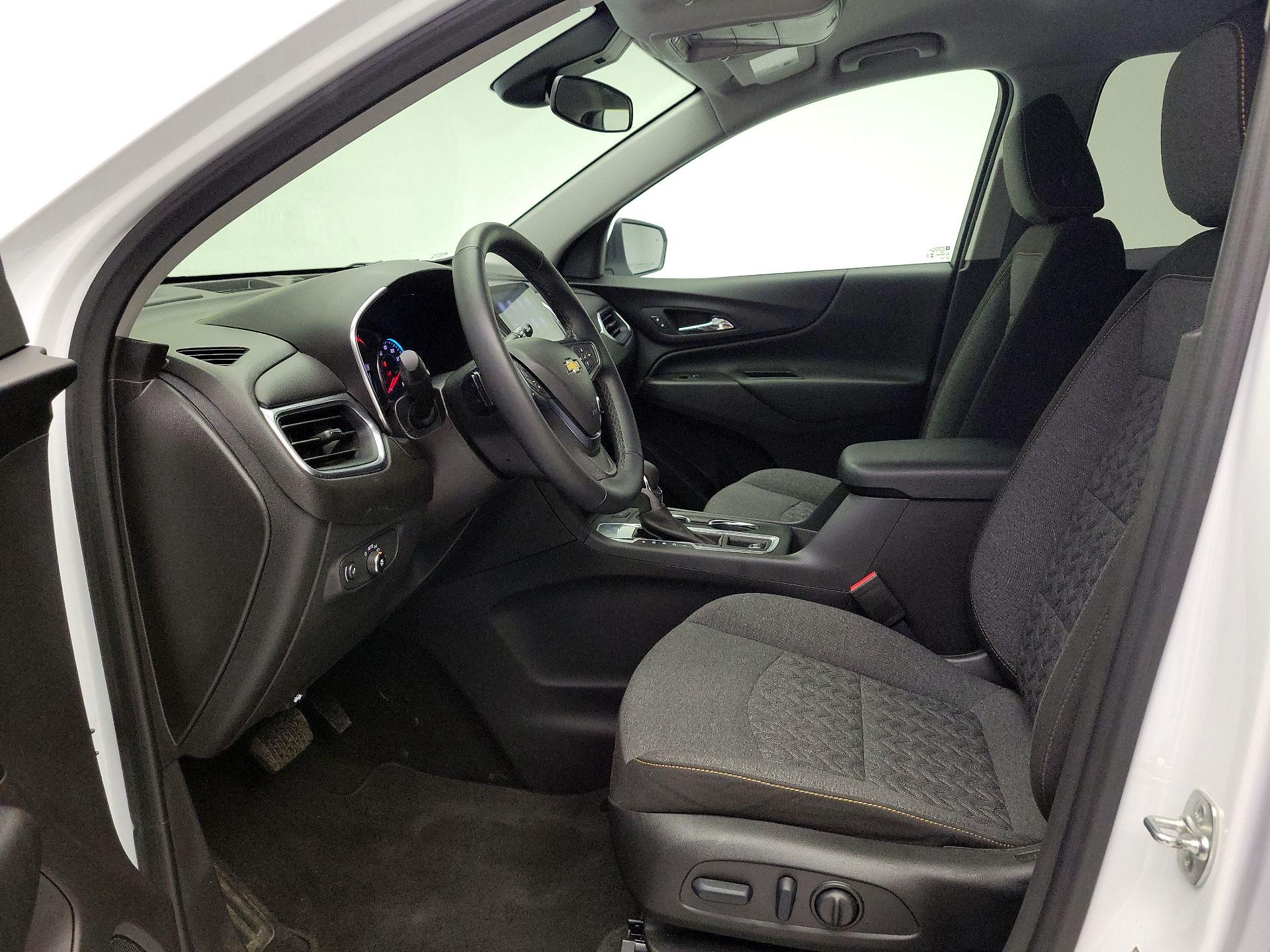 Thumbnail: 2024 Chevrolet Equinox - 11
