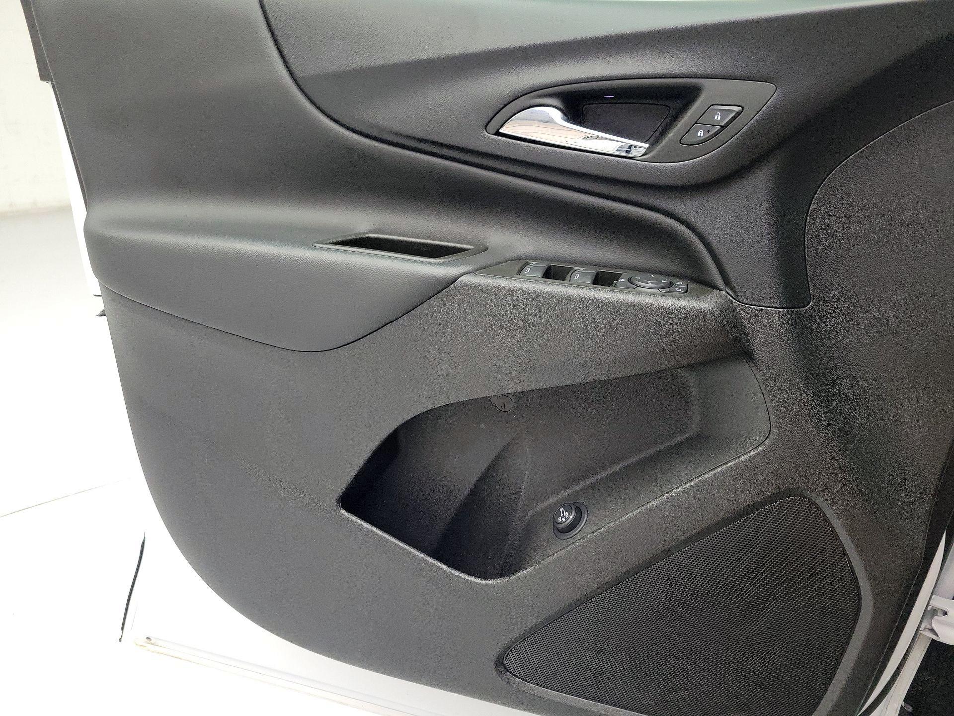 Thumbnail: 2024 Chevrolet Equinox - 12