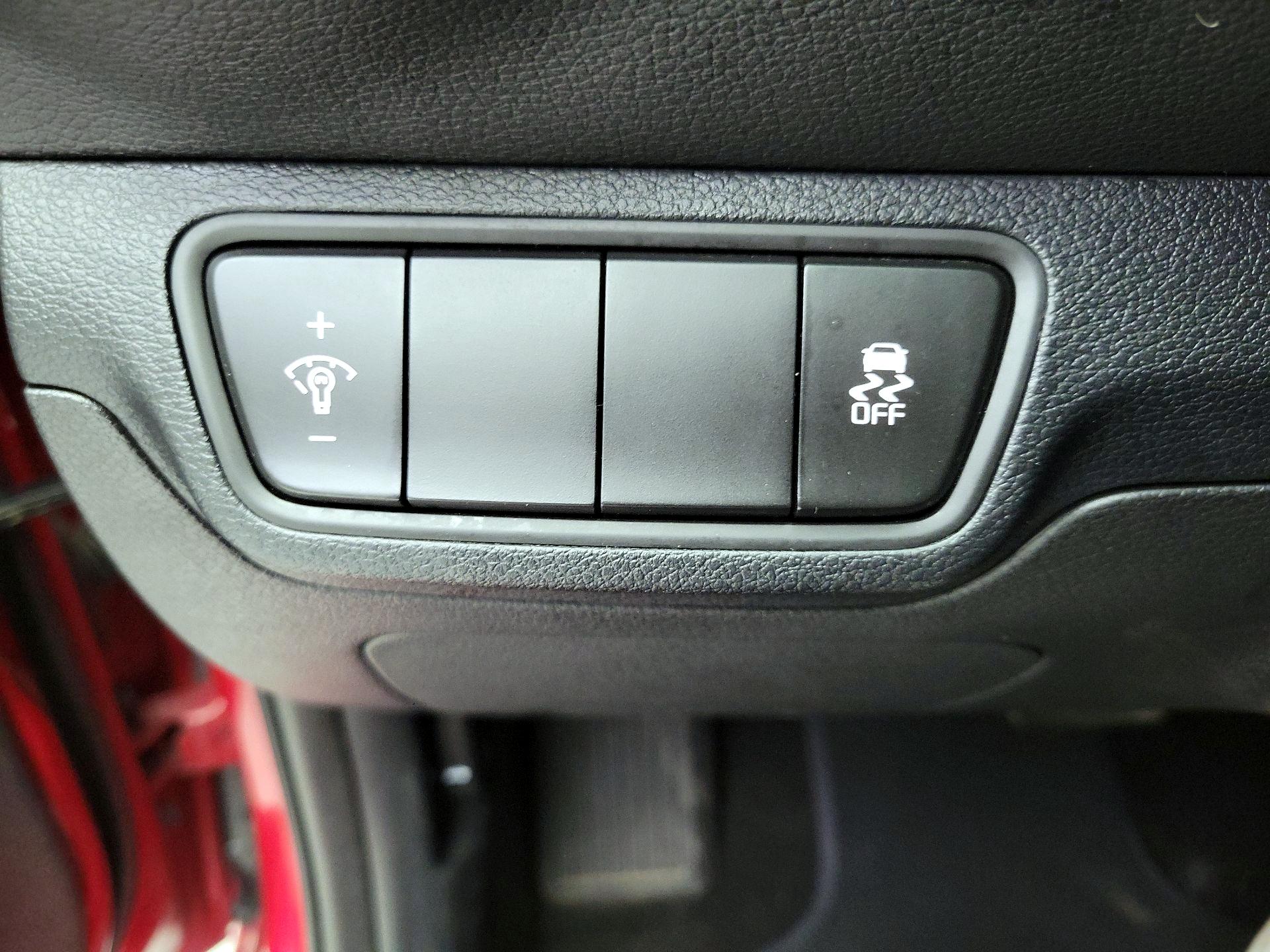 Thumbnail: 2024 Kia Forte - 13