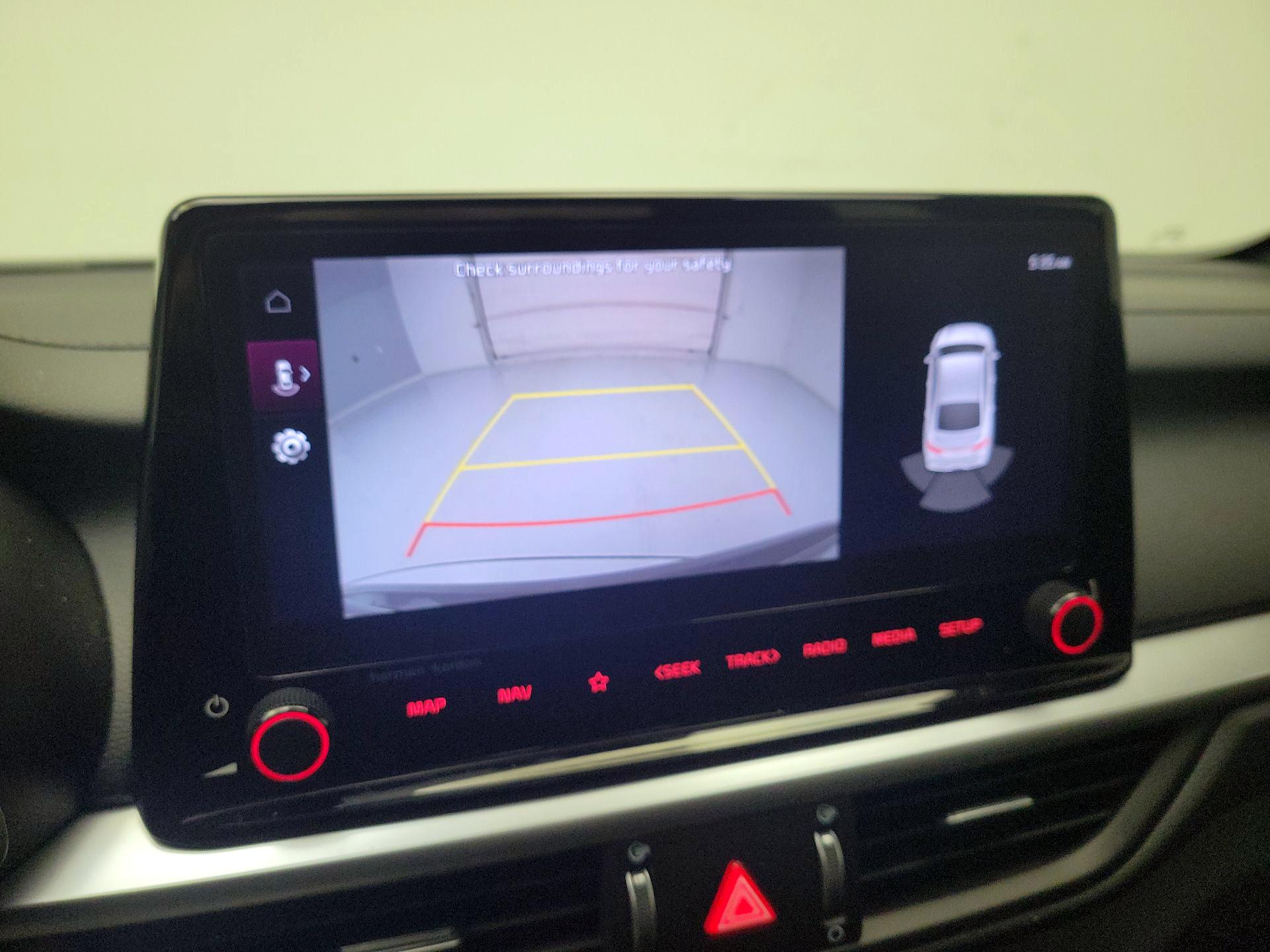 Thumbnail: 2024 Kia Forte - 15