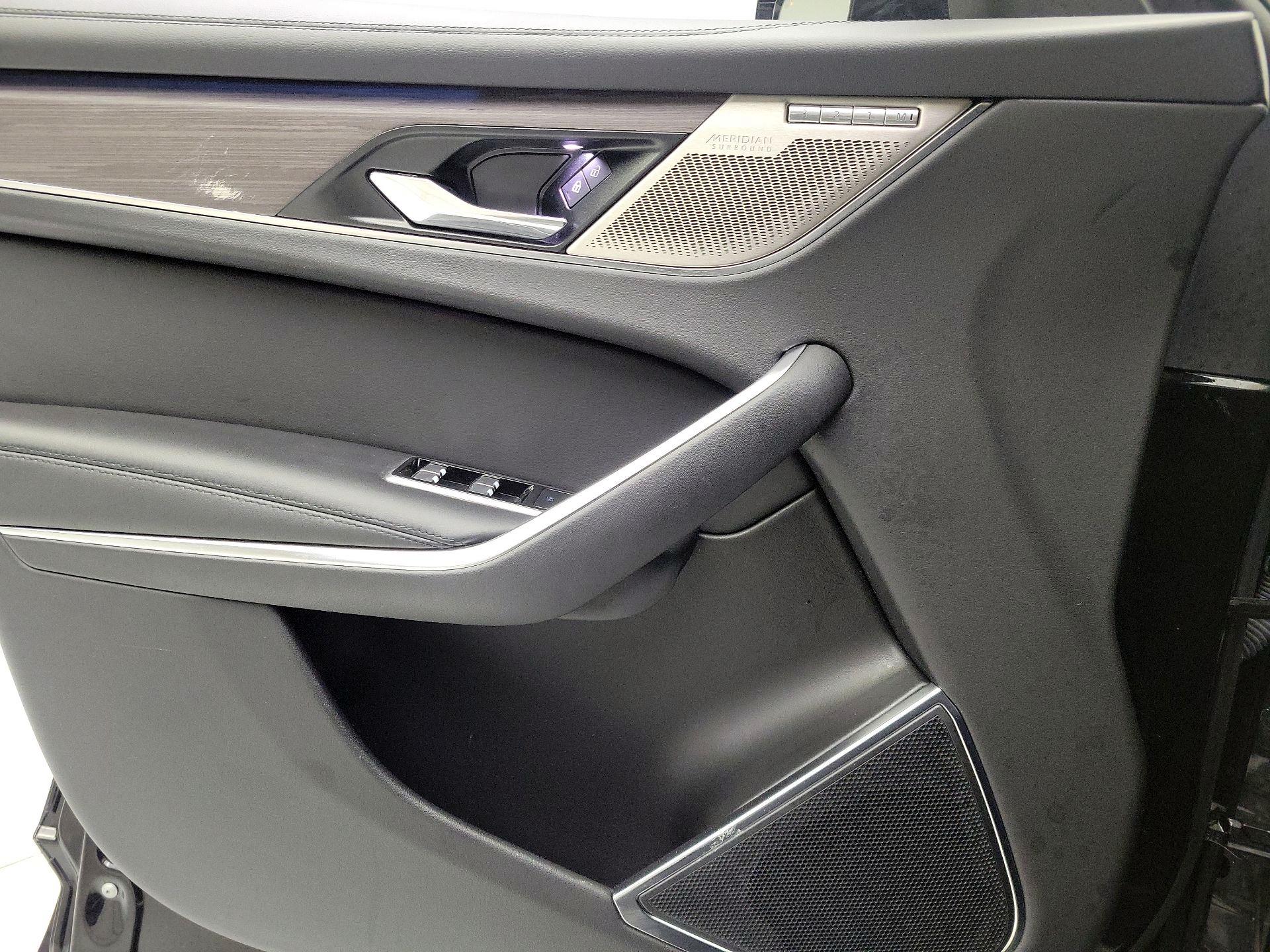 Thumbnail: 2022 Jaguar F-Pace - 12