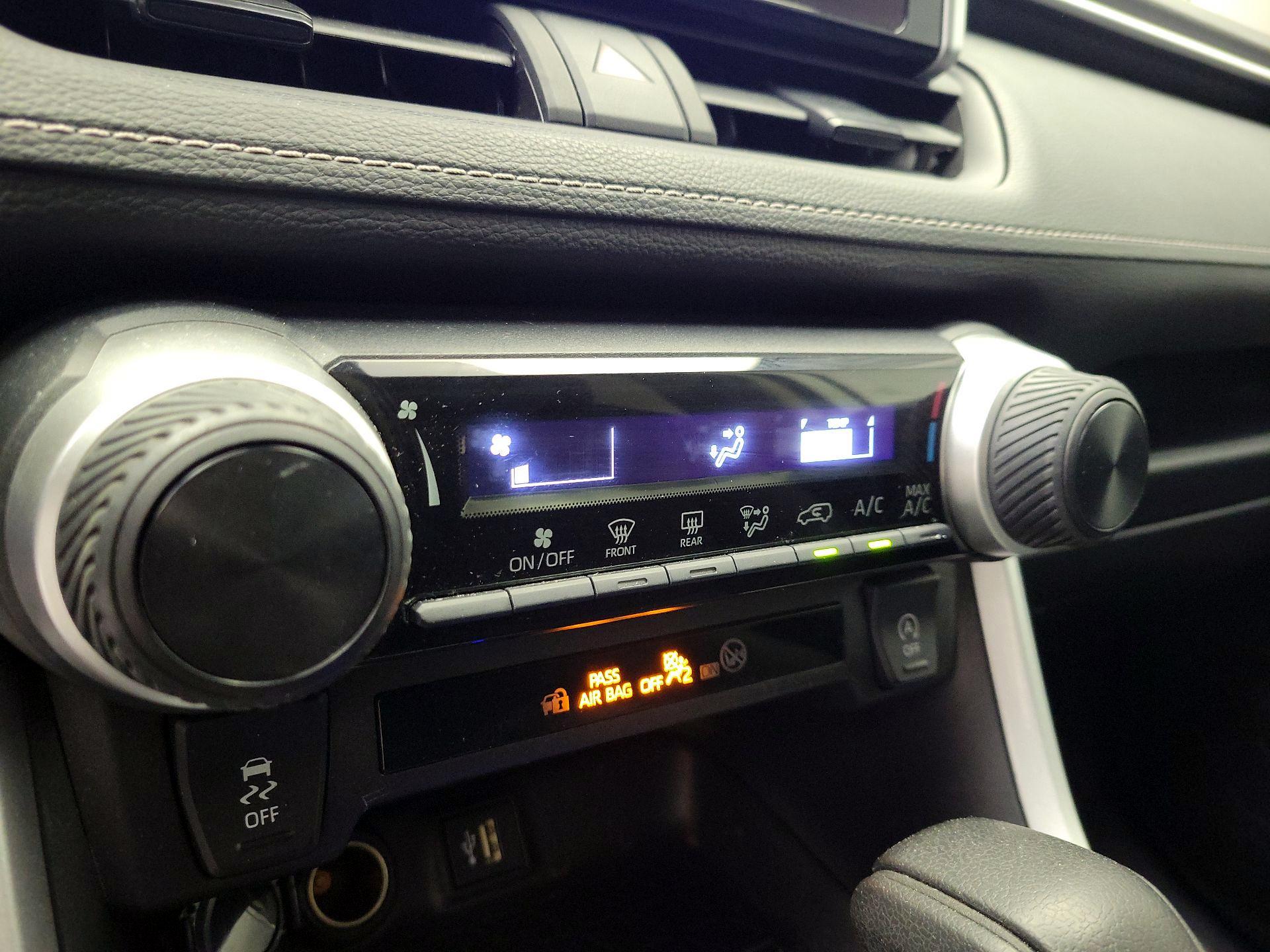 Thumbnail: 2024 Toyota RAV4 - 16