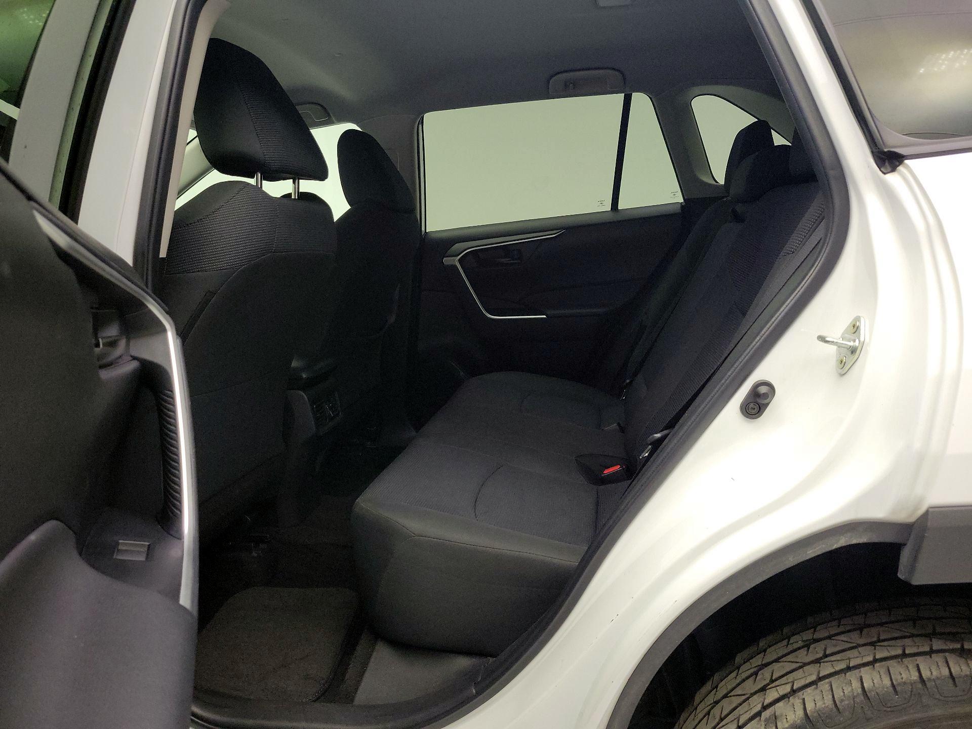 Thumbnail: 2024 Toyota RAV4 - 19