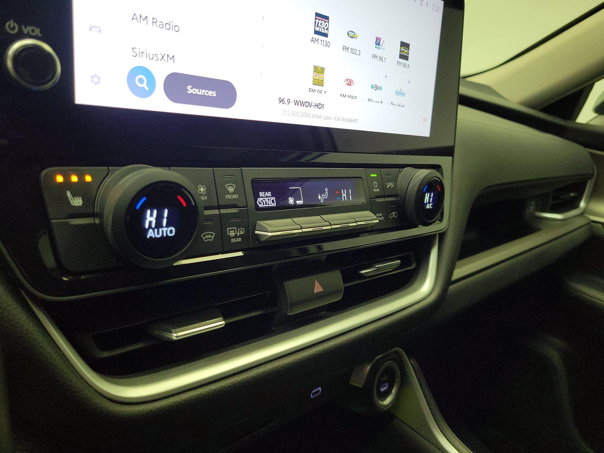 Thumbnail: 2025 Toyota Grand Highlander - 15