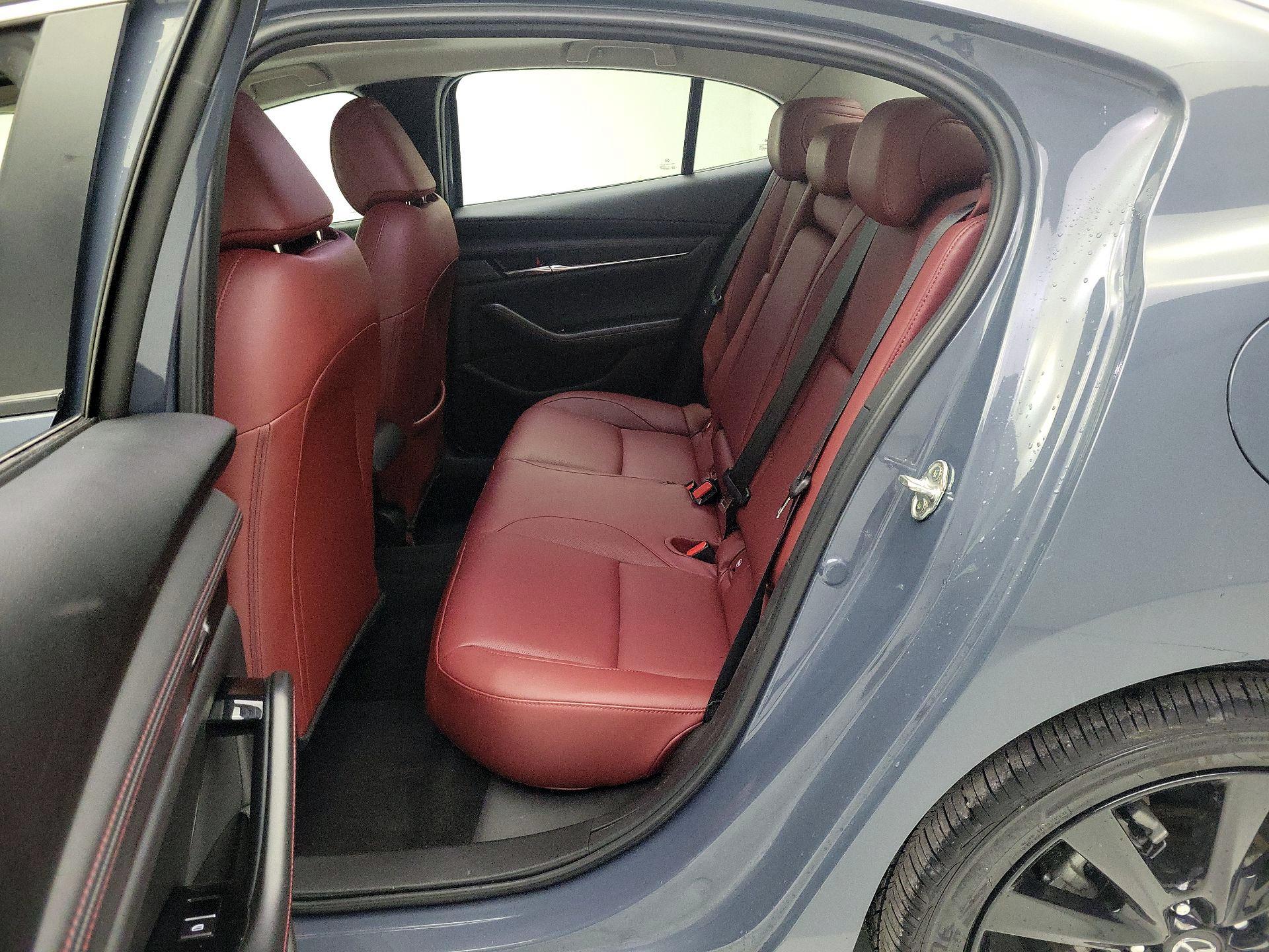 Thumbnail: 2025 Mazda Mazda3 - 20