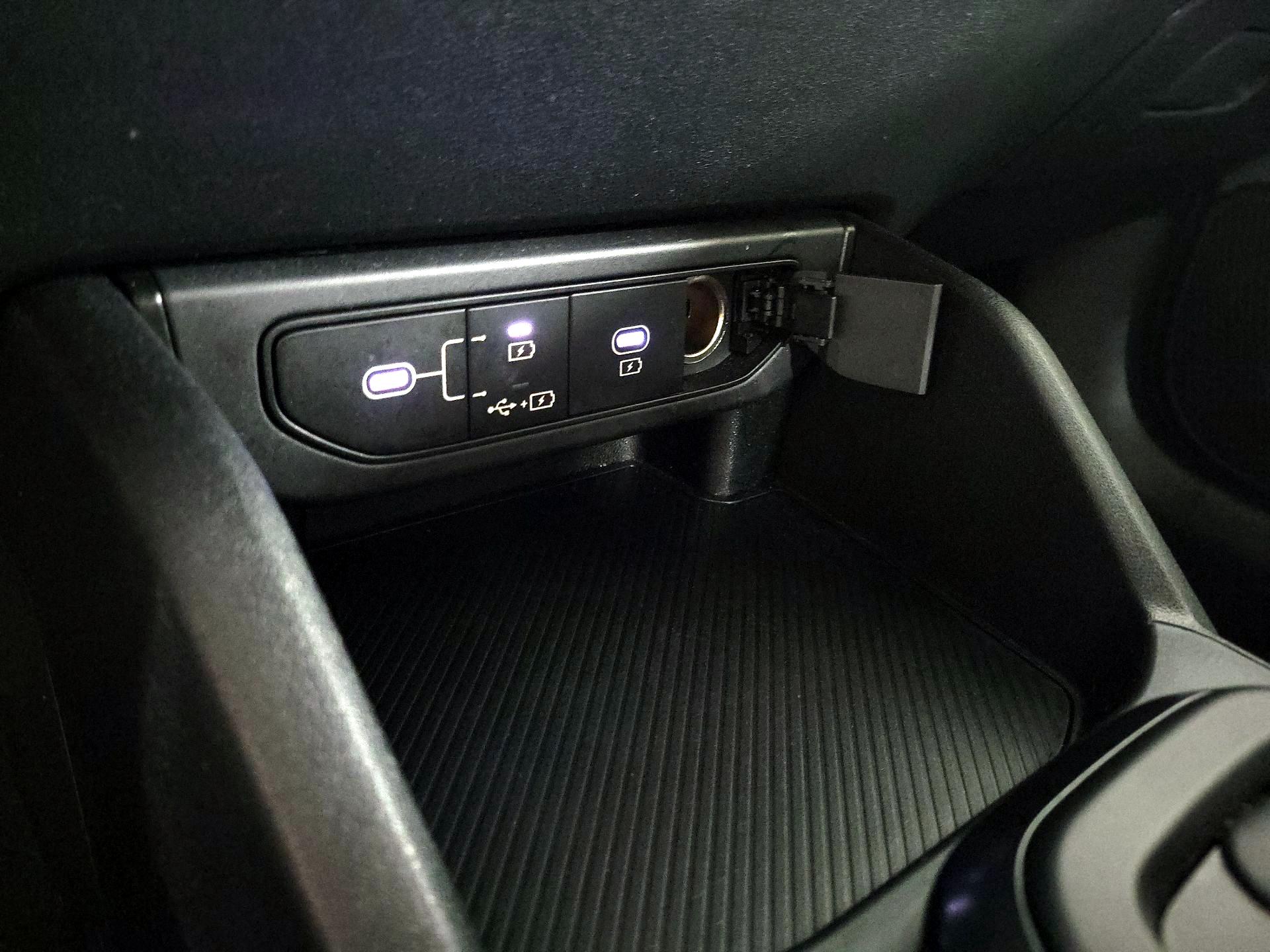 Thumbnail: 2025 Kia K4 - 16