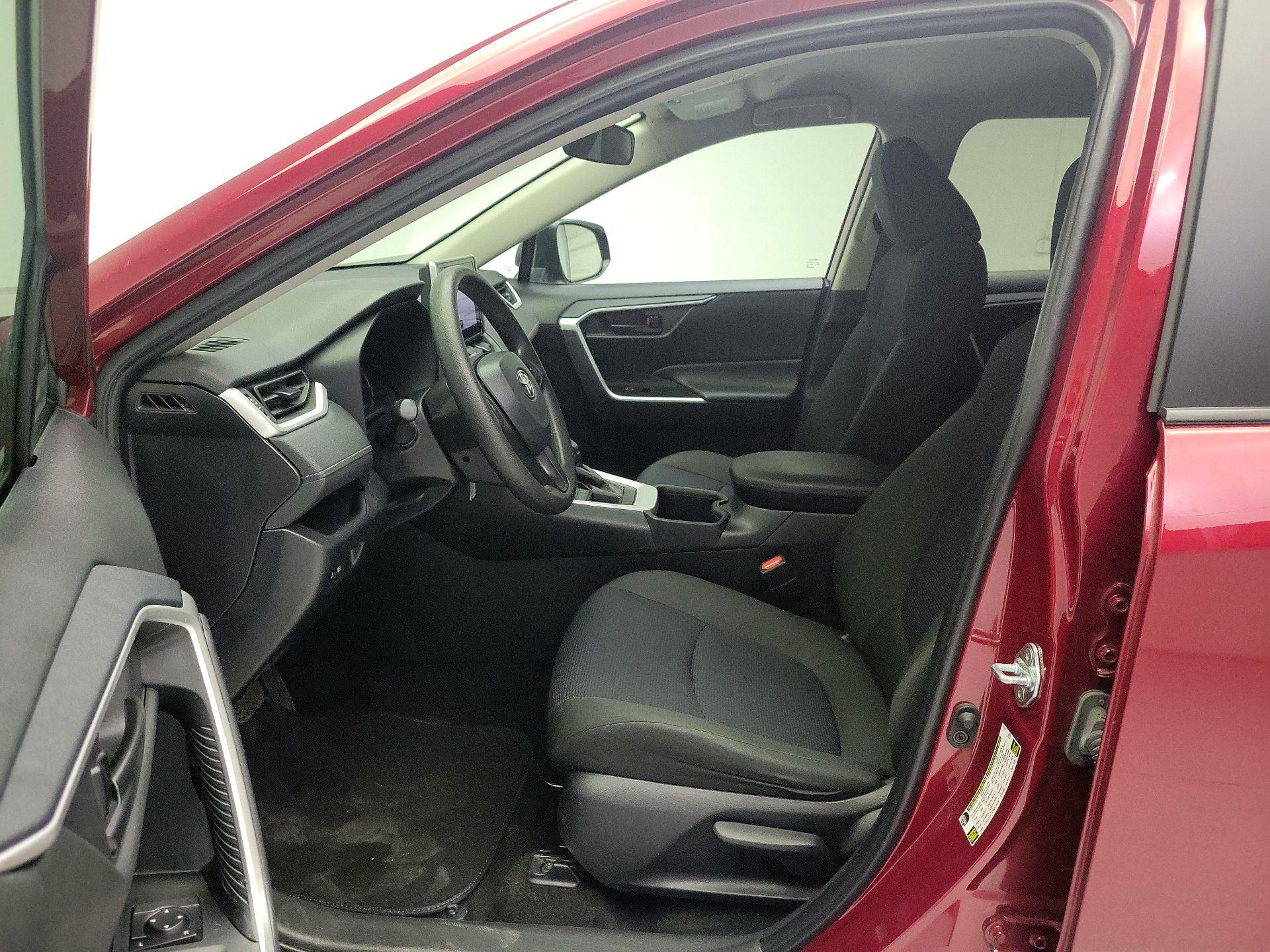 Thumbnail: 2024 Toyota RAV4 - 11