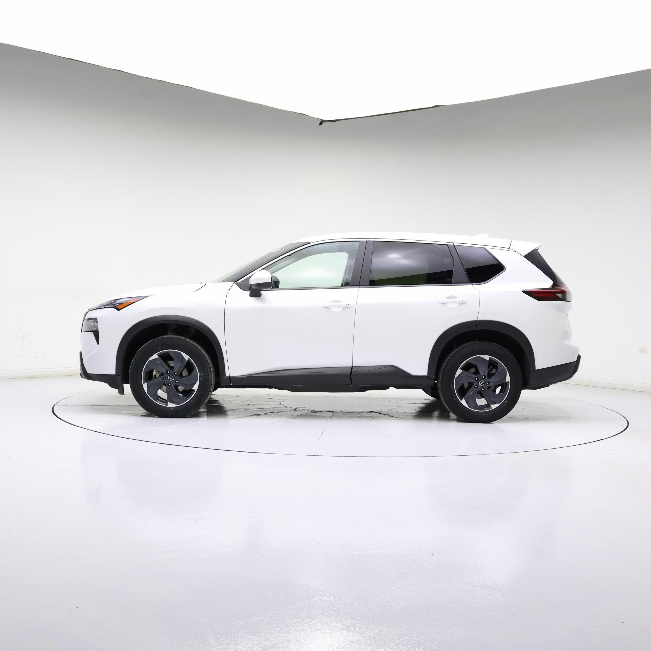 Thumbnail: 2024 Nissan Rogue - 3