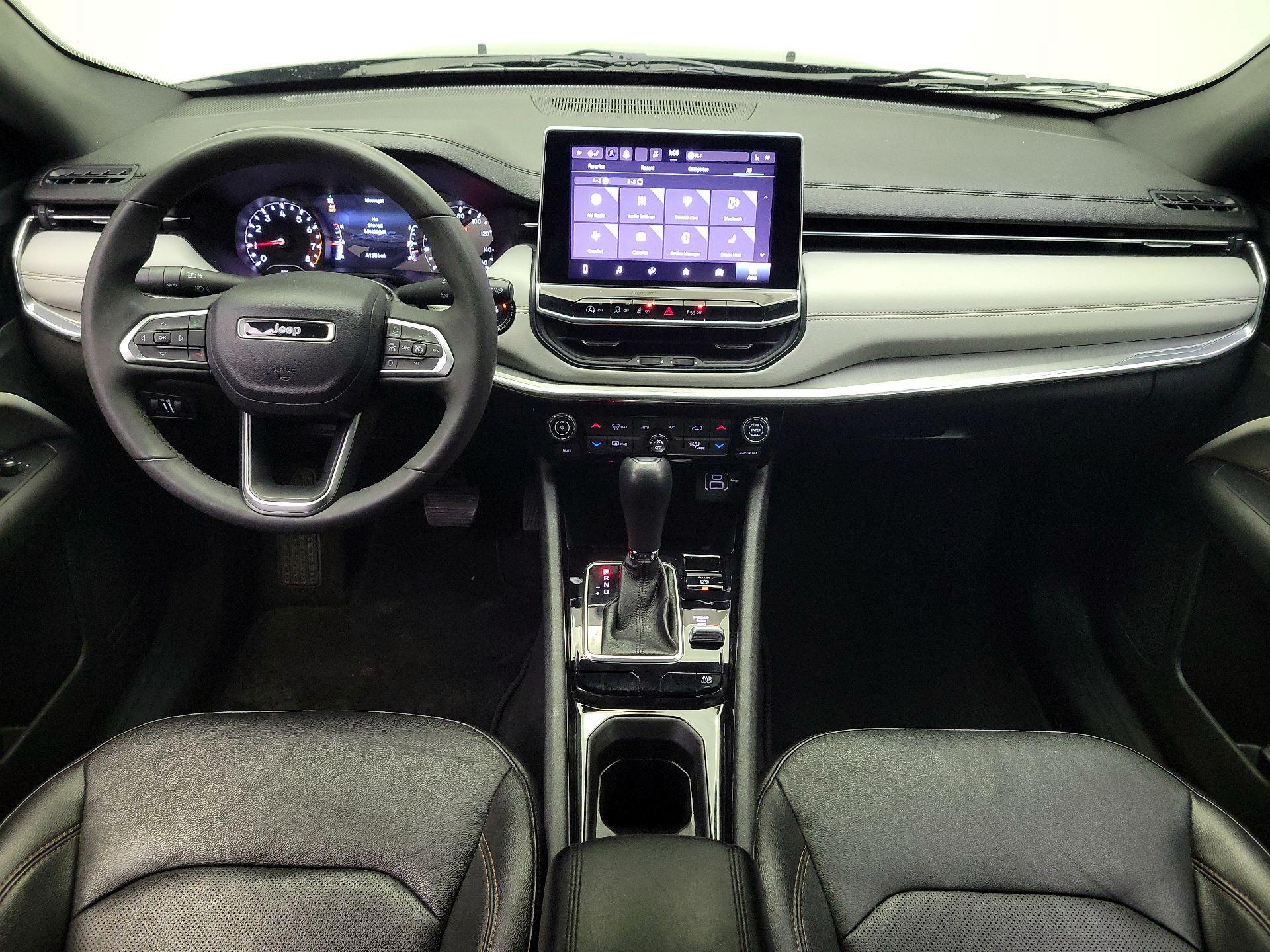 Thumbnail: 2023 Jeep Compass - 9