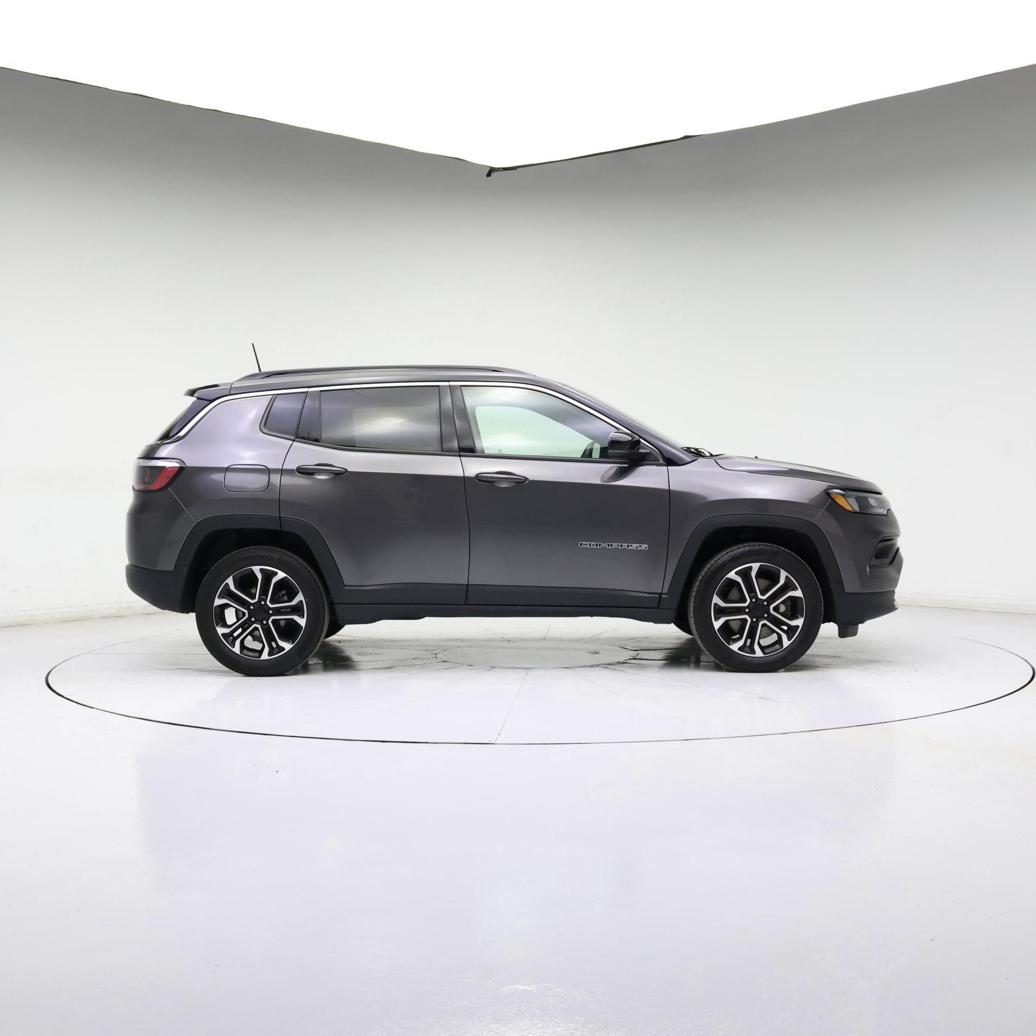 Thumbnail: 2023 Jeep Compass - 3
