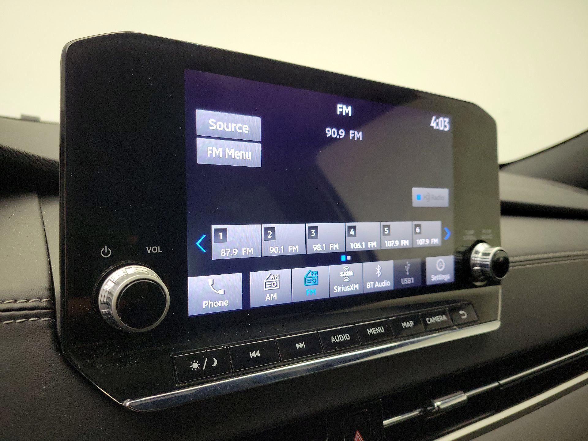 Thumbnail: 2023 Mitsubishi Outlander - 14