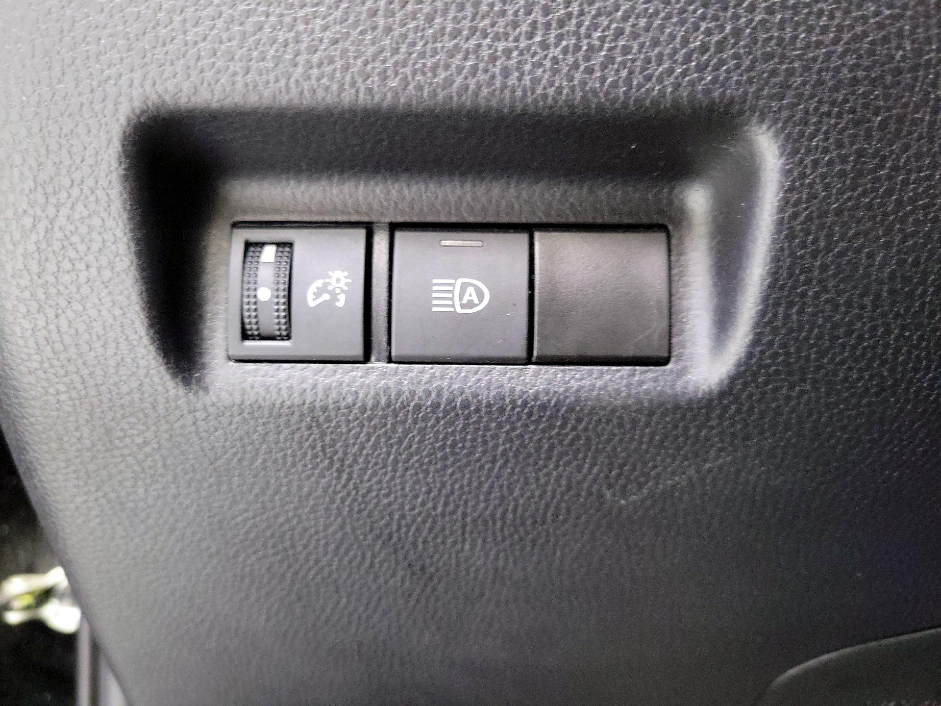 Thumbnail: 2024 Toyota RAV4 - 13