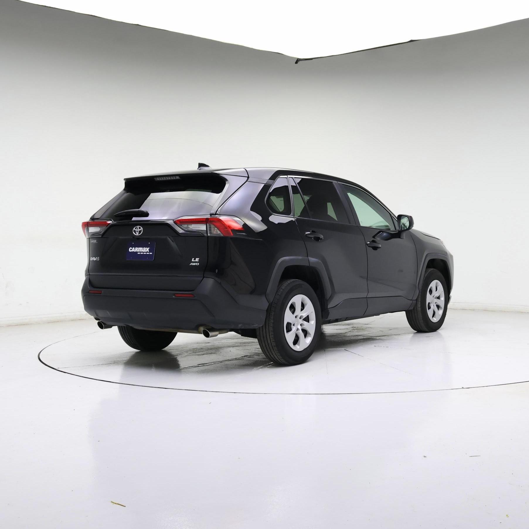 Thumbnail: 2024 Toyota RAV4 - 8