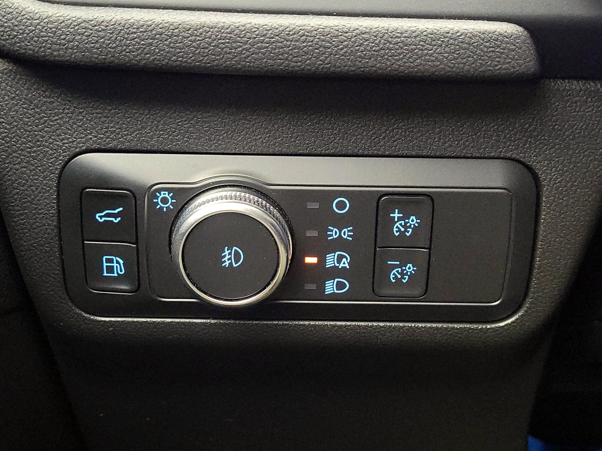 Thumbnail: 2022 Ford Escape - 13