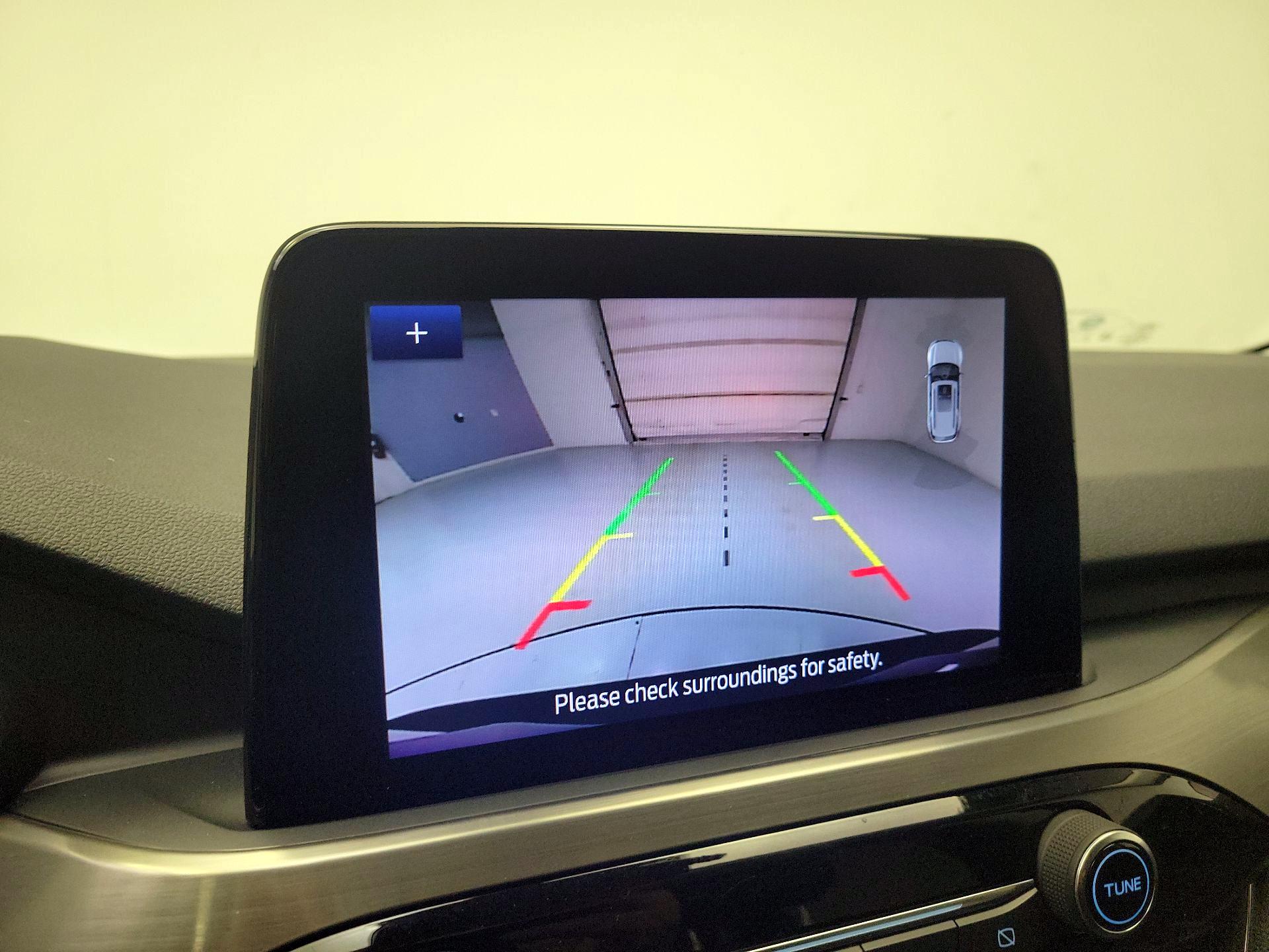 Thumbnail: 2022 Ford Escape - 15