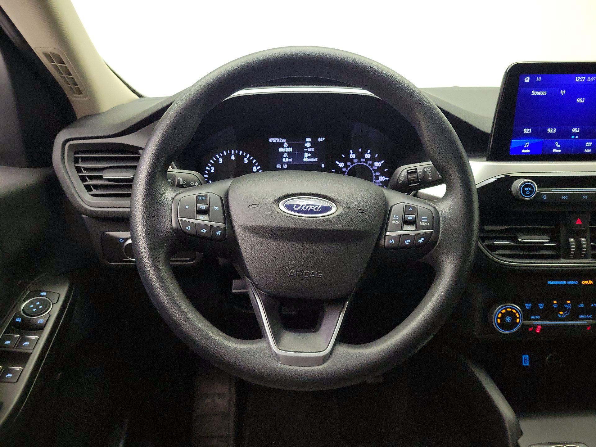 Thumbnail: 2020 Ford Escape - 10