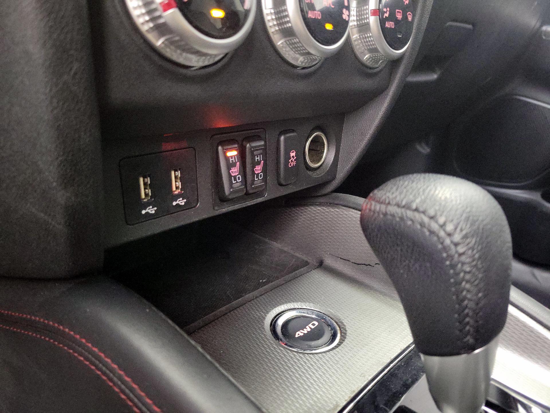 Thumbnail: 2024 Mitsubishi Outlander Sport - 18