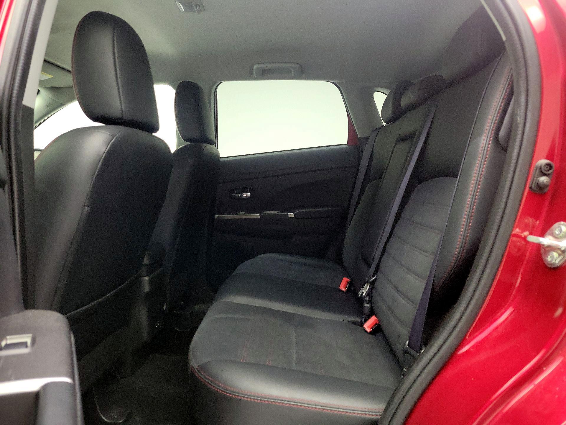 Thumbnail: 2024 Mitsubishi Outlander Sport - 19