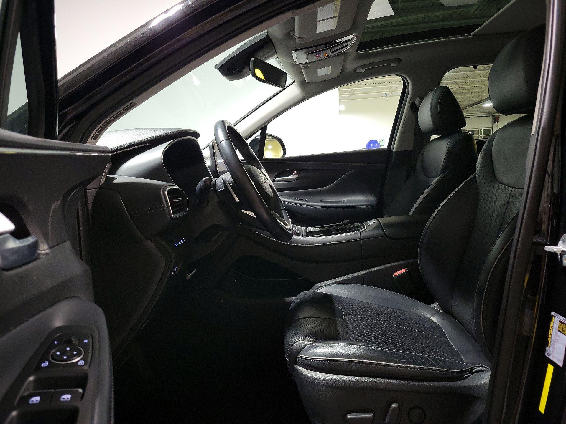 Thumbnail: 2021 Hyundai Santa Fe - 9