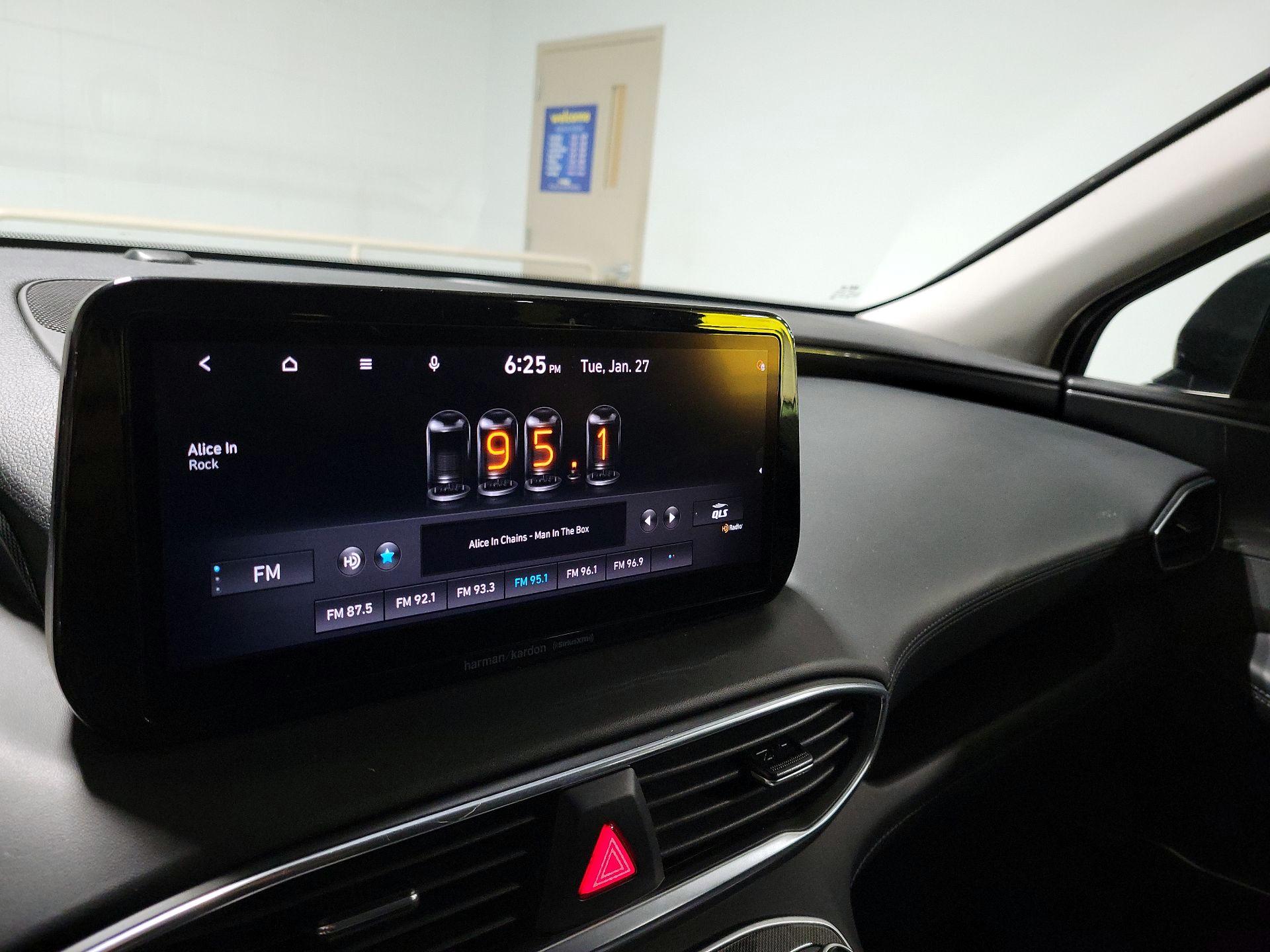 Thumbnail: 2021 Hyundai Santa Fe - 14