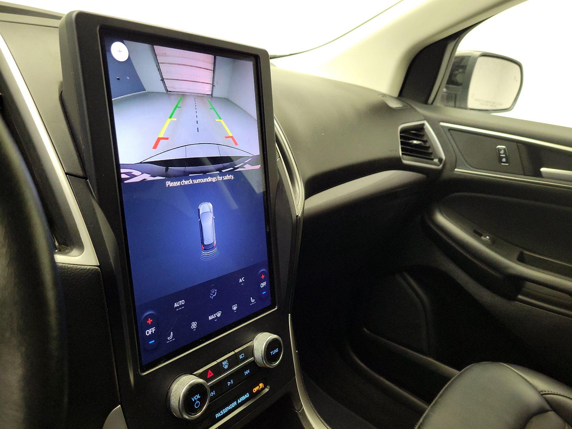 Thumbnail: 2023 Ford Edge - 14