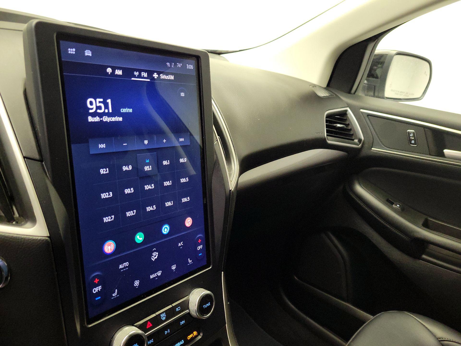 Thumbnail: 2023 Ford Edge - 15