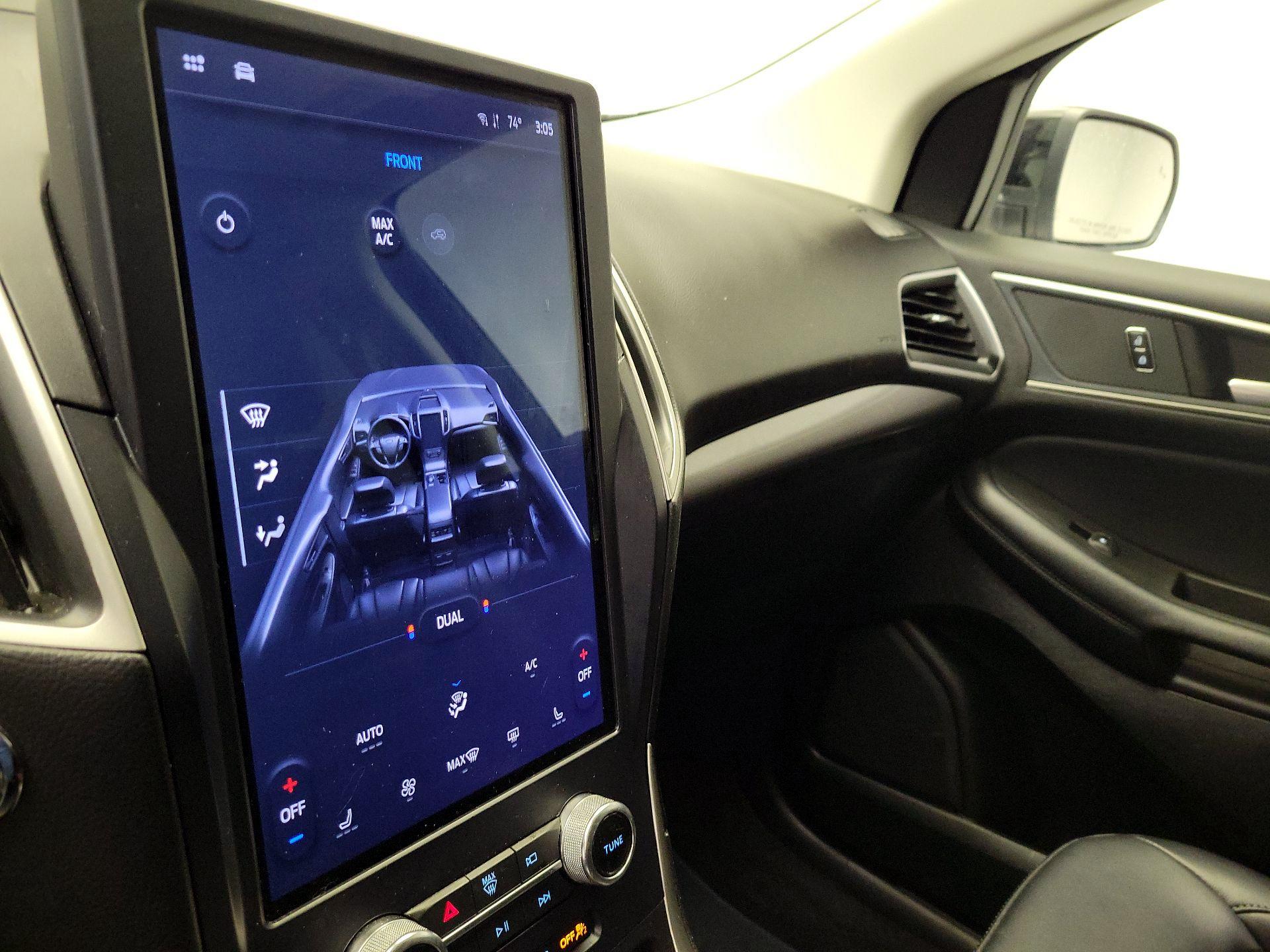 Thumbnail: 2023 Ford Edge - 16