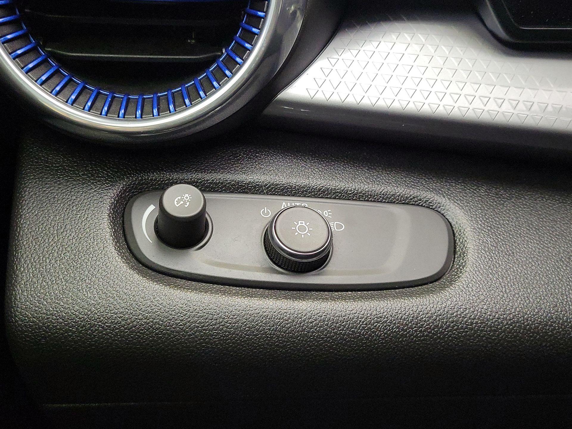 Thumbnail: 2025 Chevrolet Trax - 13