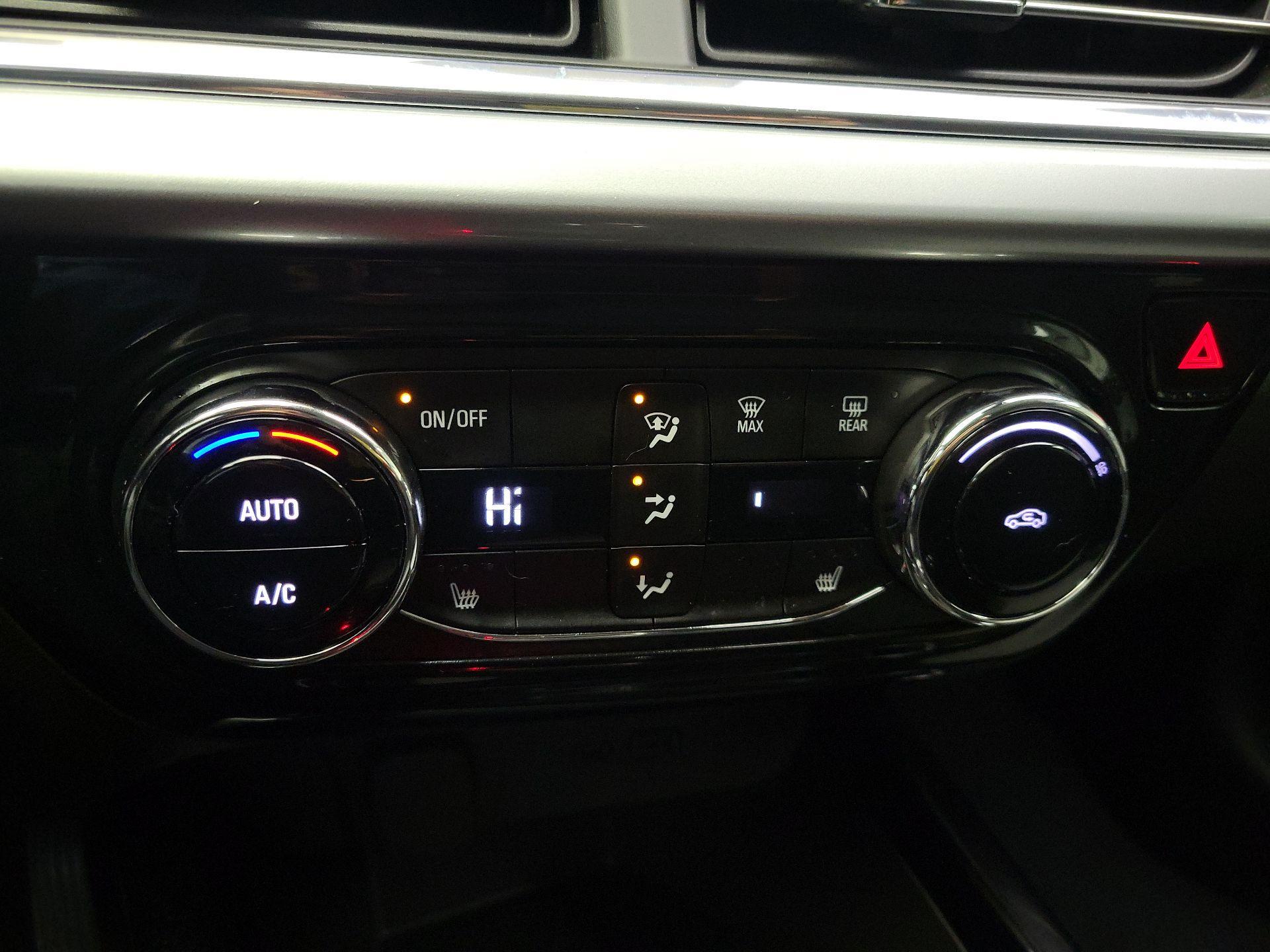 Thumbnail: 2025 Chevrolet Trax - 16