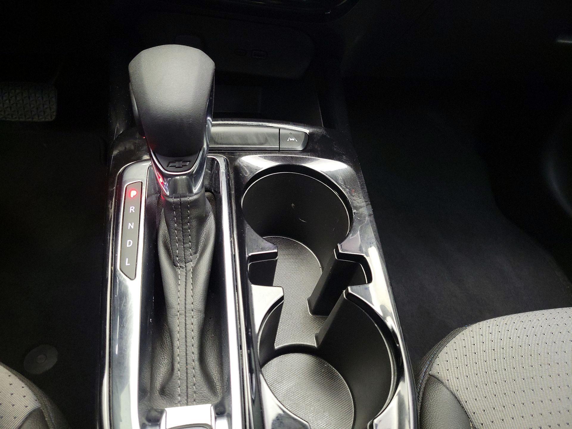 Thumbnail: 2025 Chevrolet Trax - 17