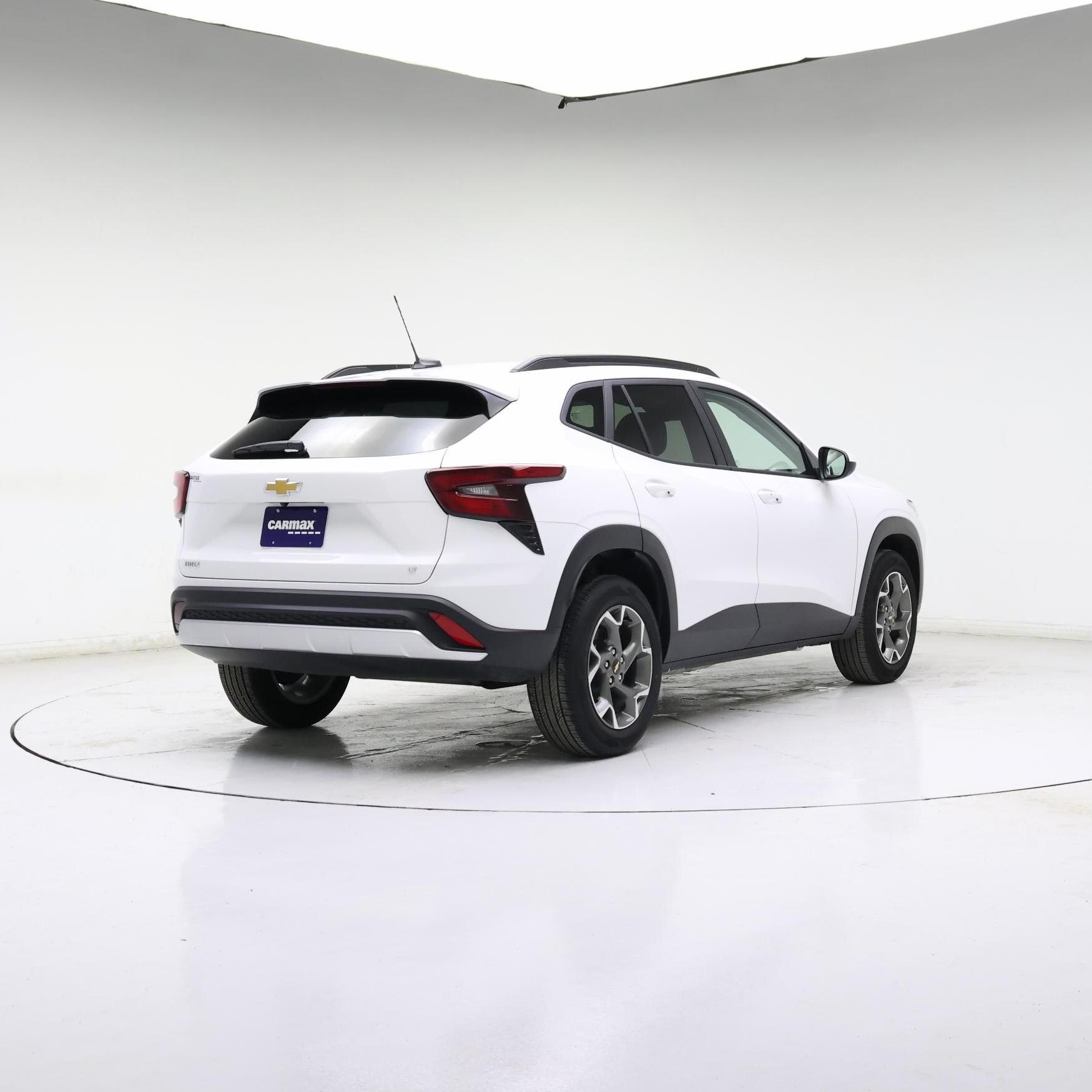 Thumbnail: 2025 Chevrolet Trax - 8