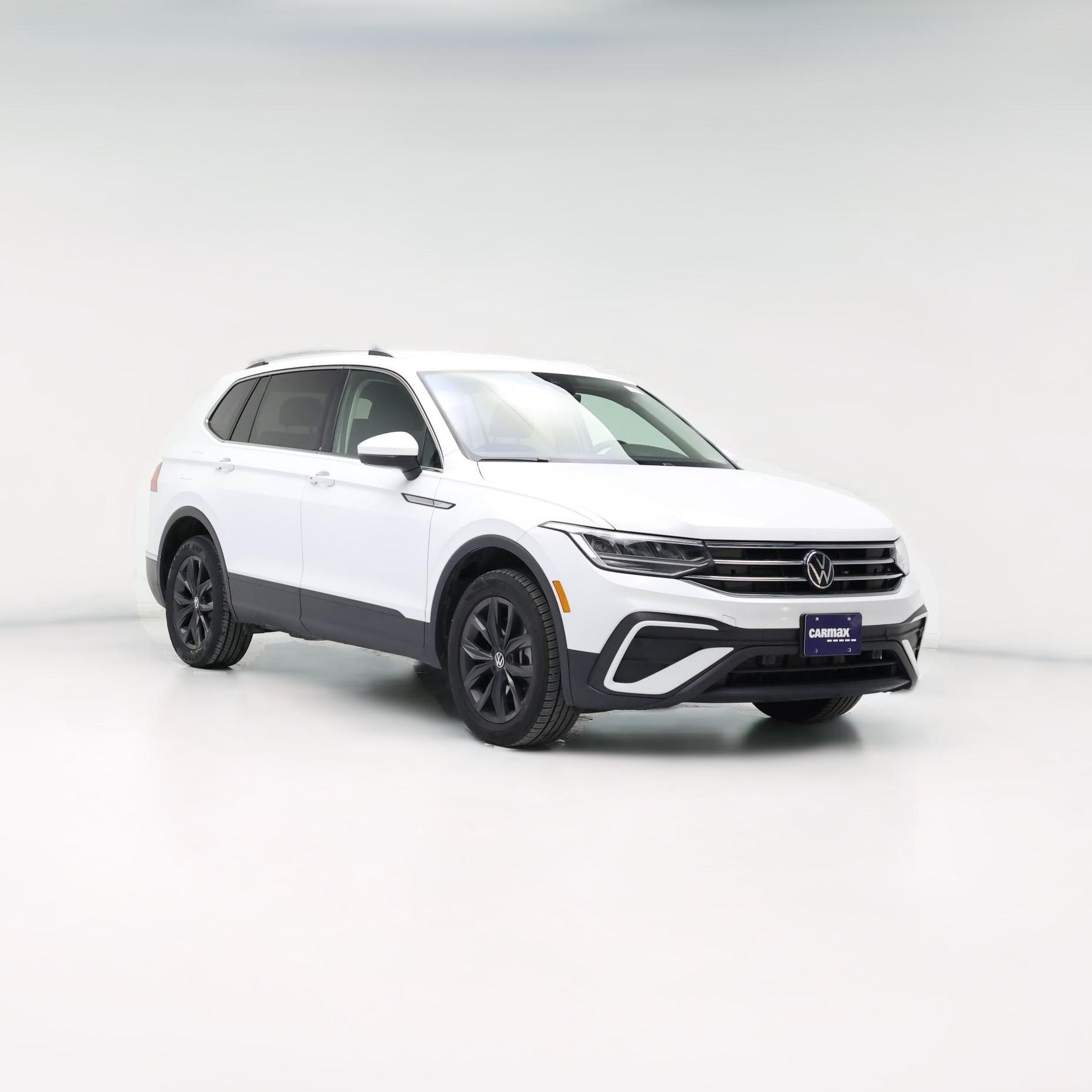 Thumbnail: 2024 Volkswagen Tiguan - 1