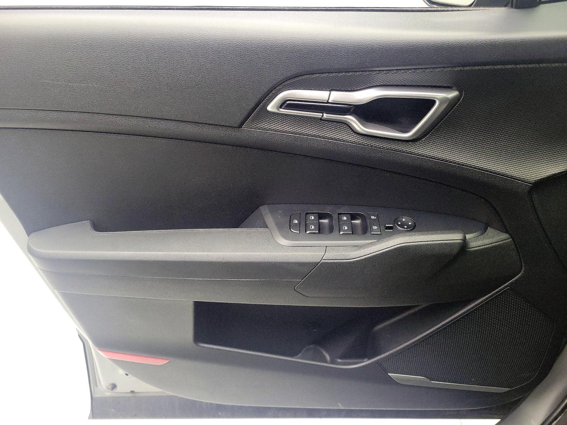 Thumbnail: 2024 Kia Sportage - 12