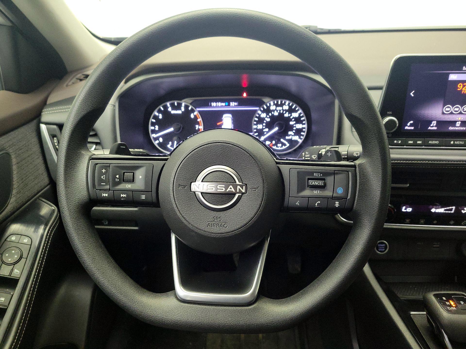 Thumbnail: 2023 Nissan Rogue - 10