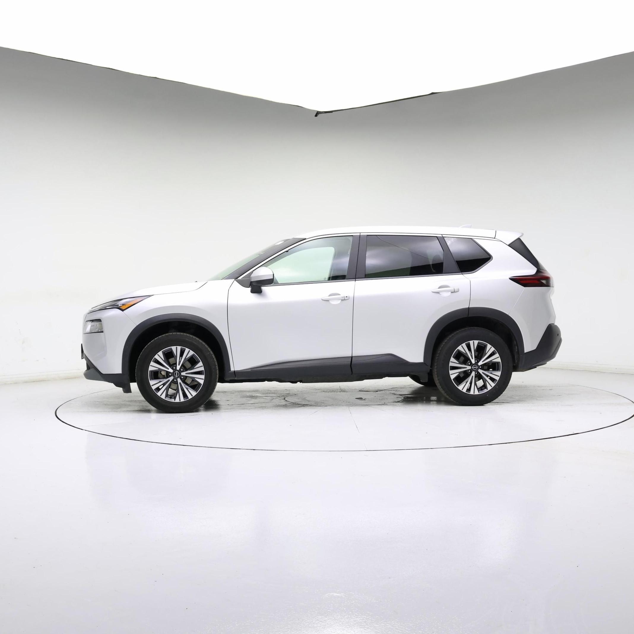 Thumbnail: 2023 Nissan Rogue - 3