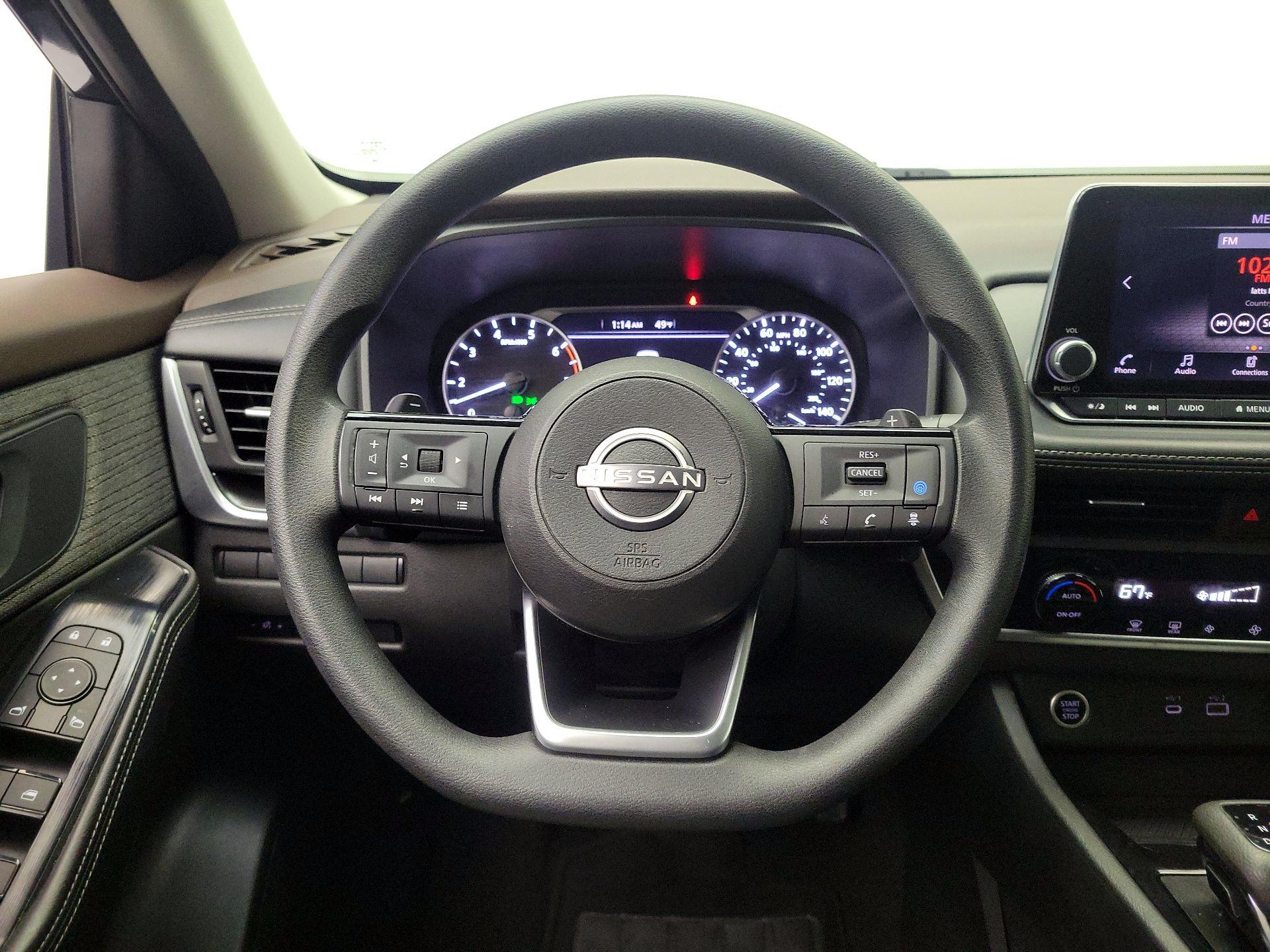 Thumbnail: 2023 Nissan Rogue - 10