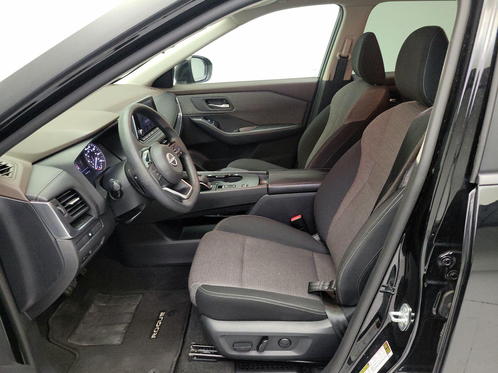 Thumbnail: 2023 Nissan Rogue - 11