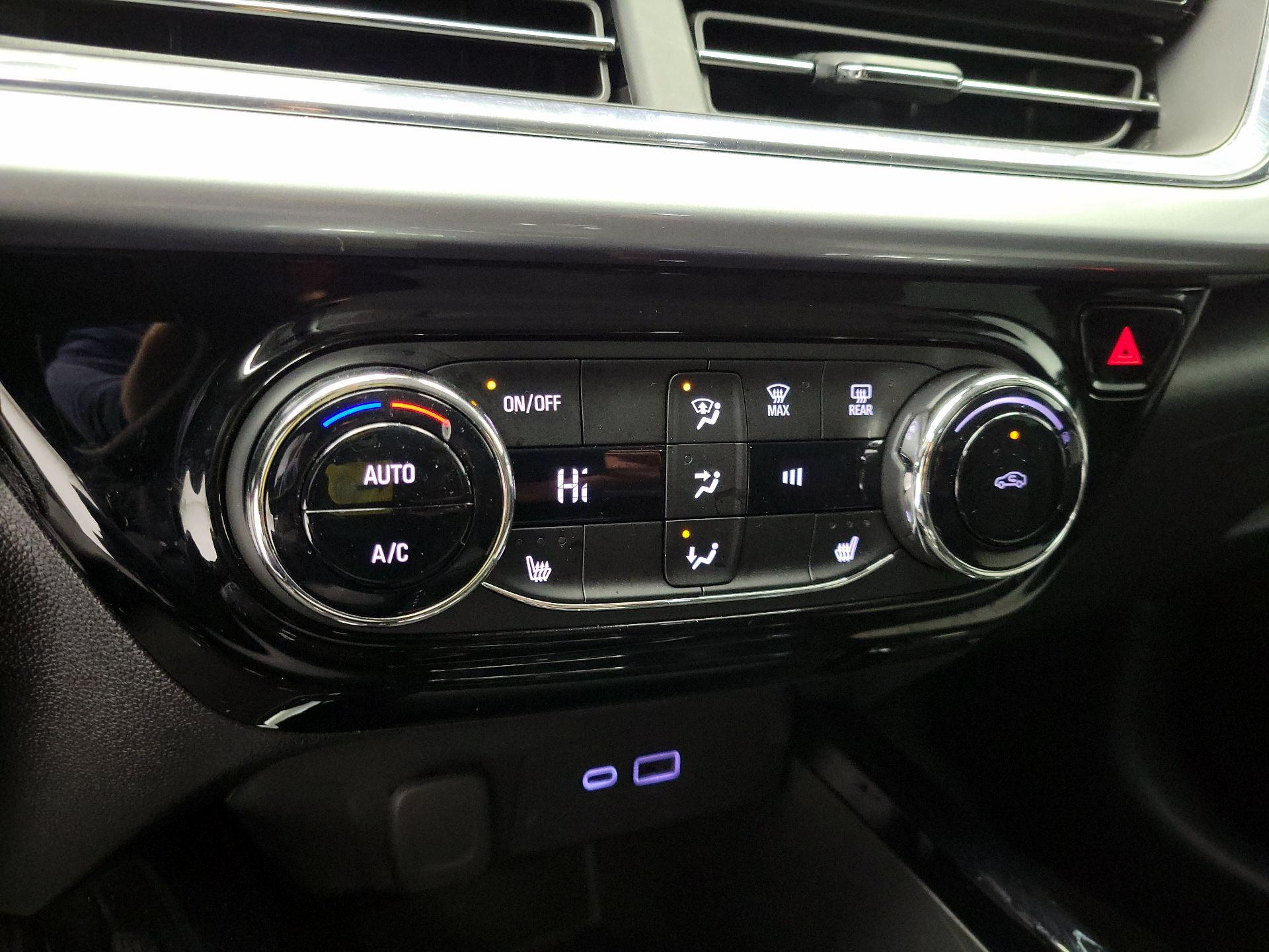 Thumbnail: 2025 Chevrolet Trax - 15