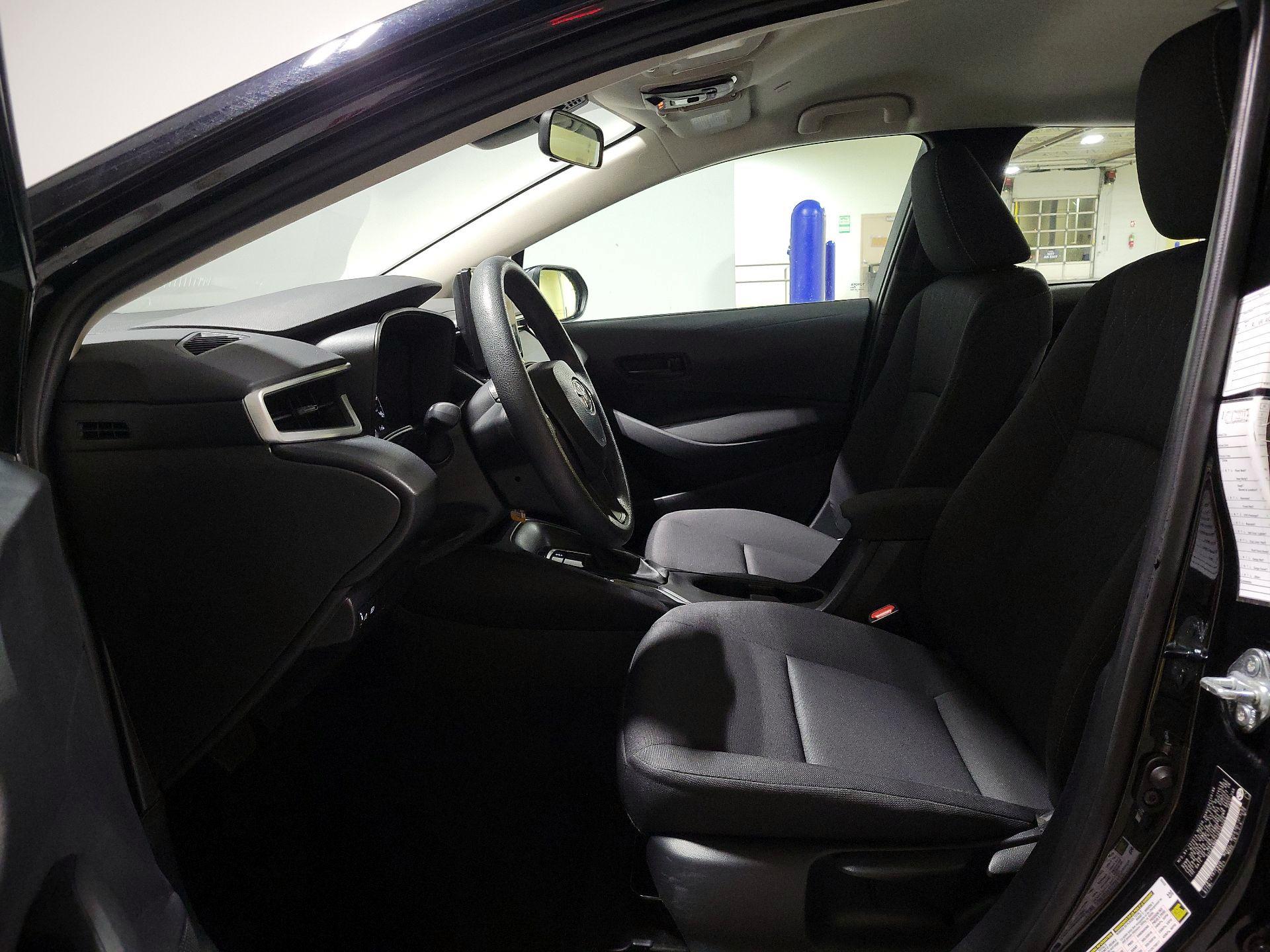 Thumbnail: 2025 Toyota Corolla - 9