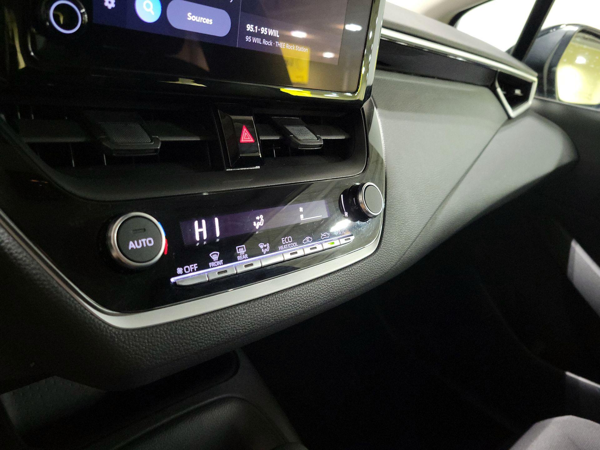 Thumbnail: 2025 Toyota Corolla - 14