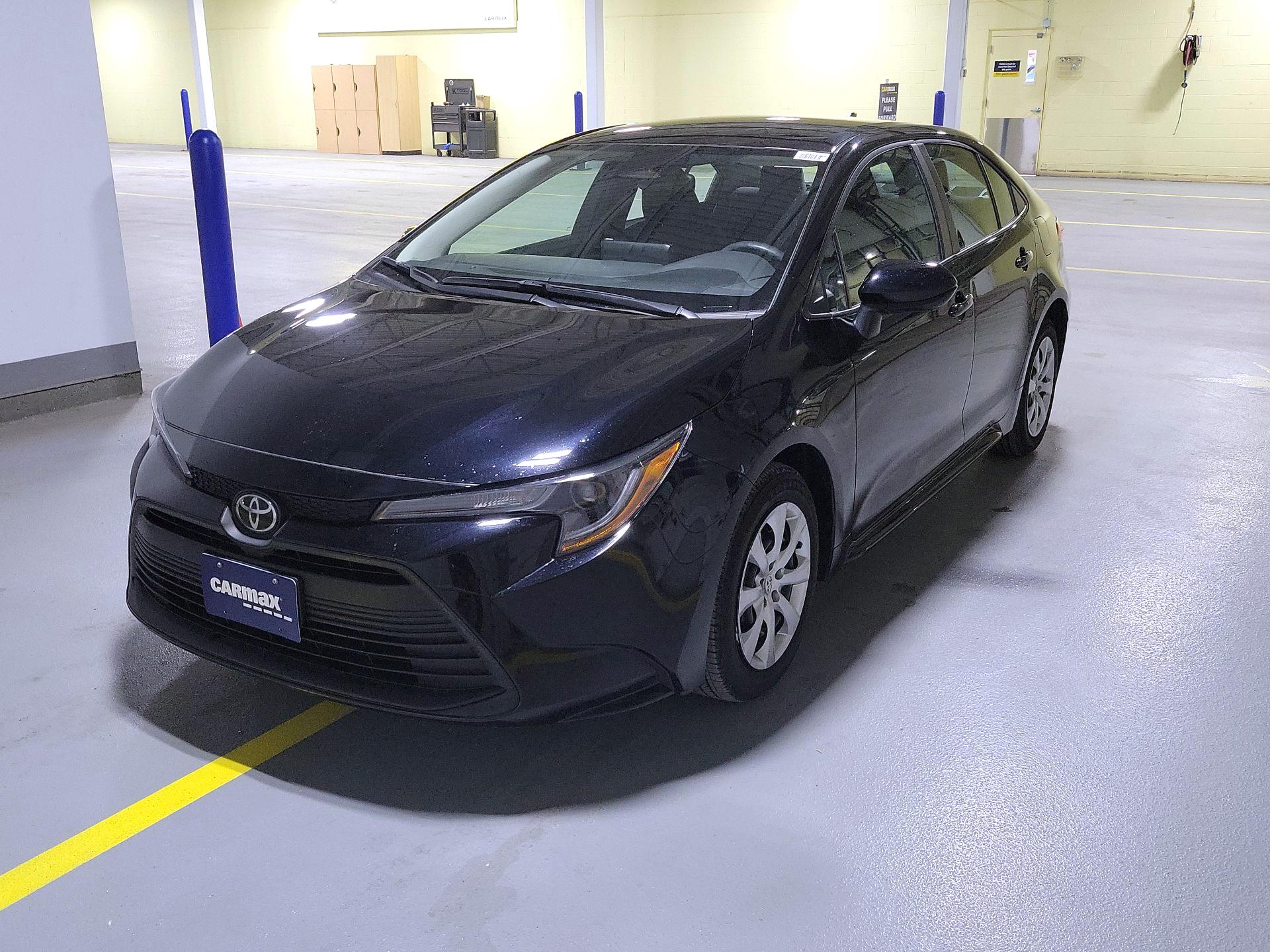 Thumbnail: 2025 Toyota Corolla - 3