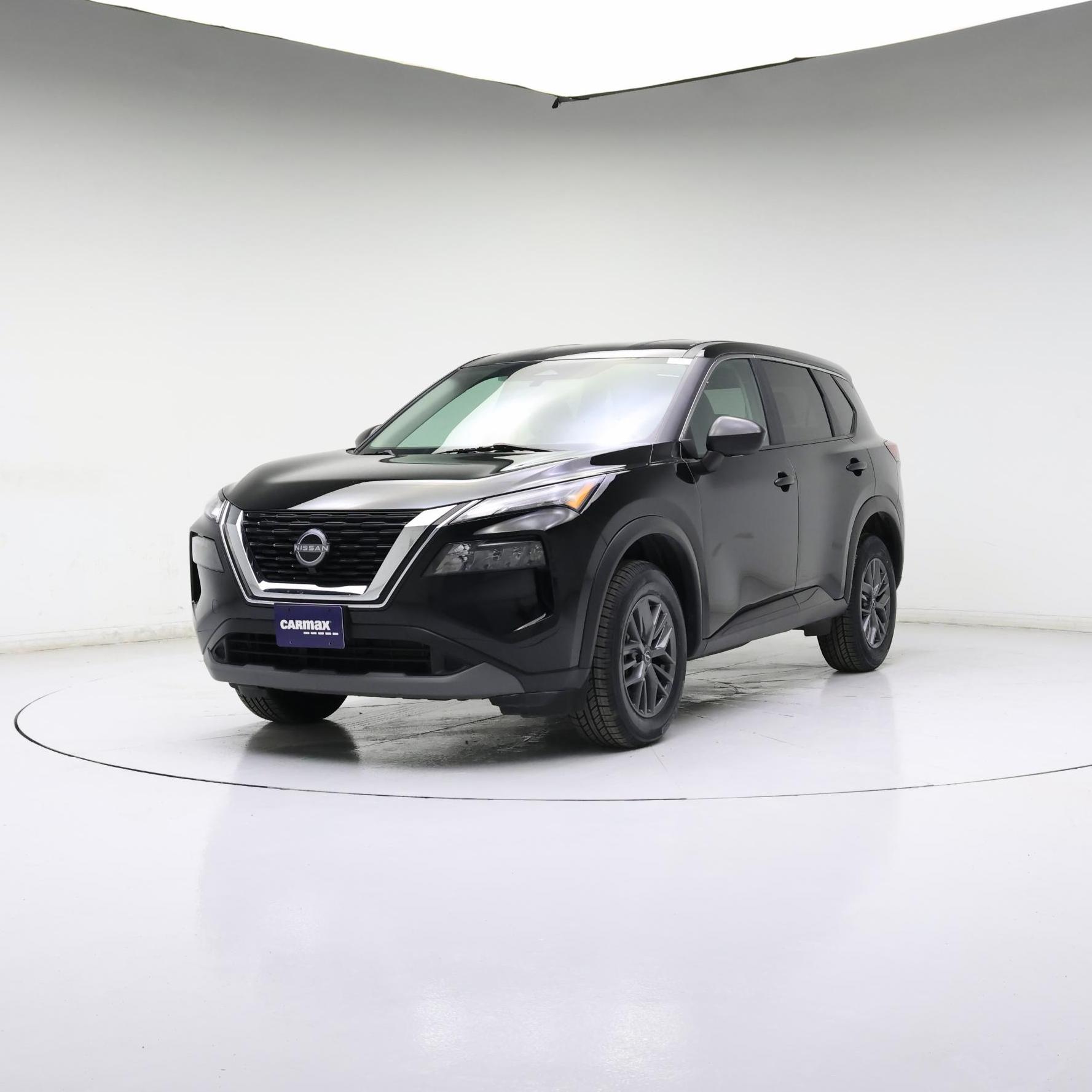 Thumbnail: 2023 Nissan Rogue - 4