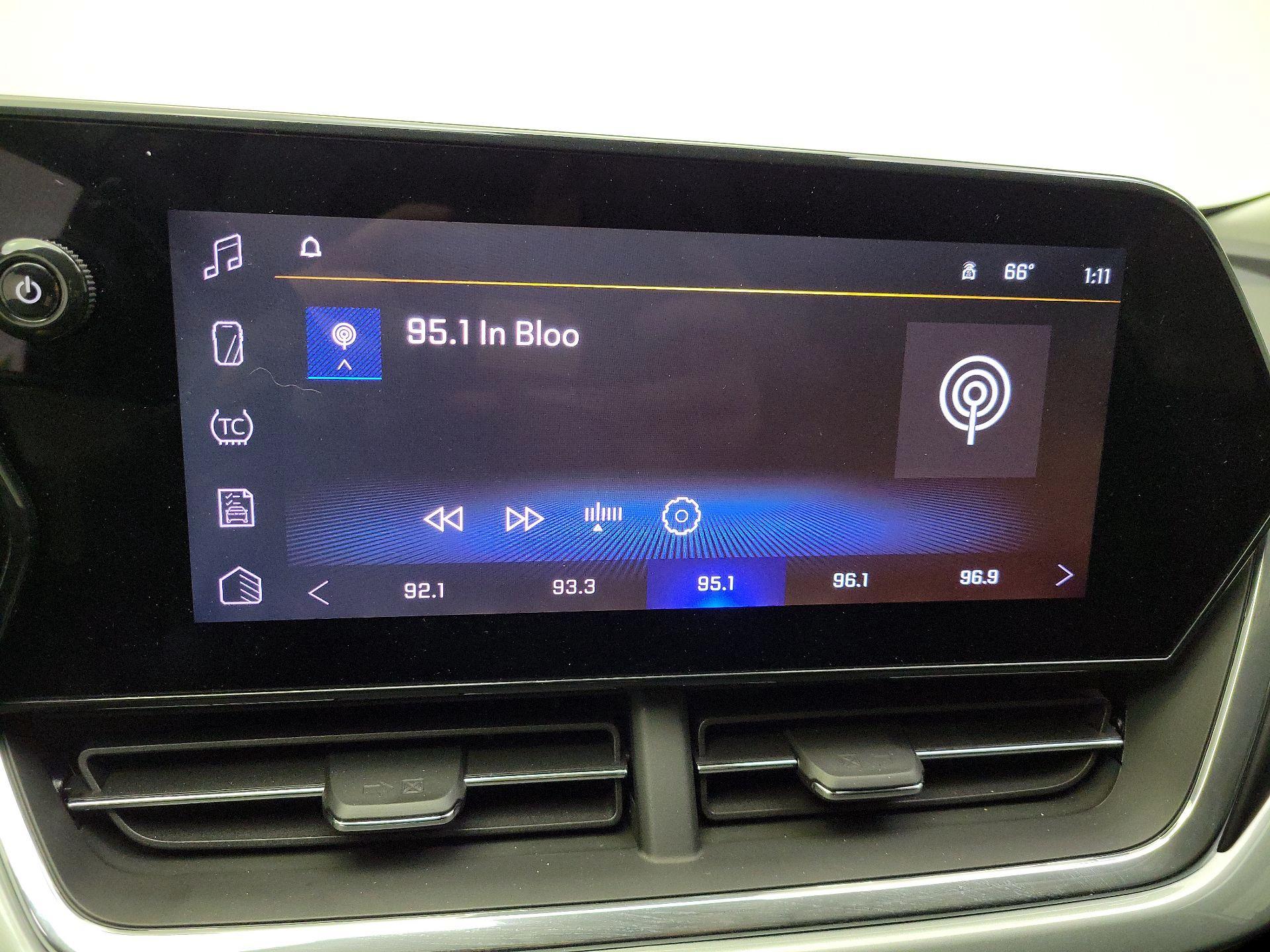 Thumbnail: 2025 Chevrolet Trax - 15