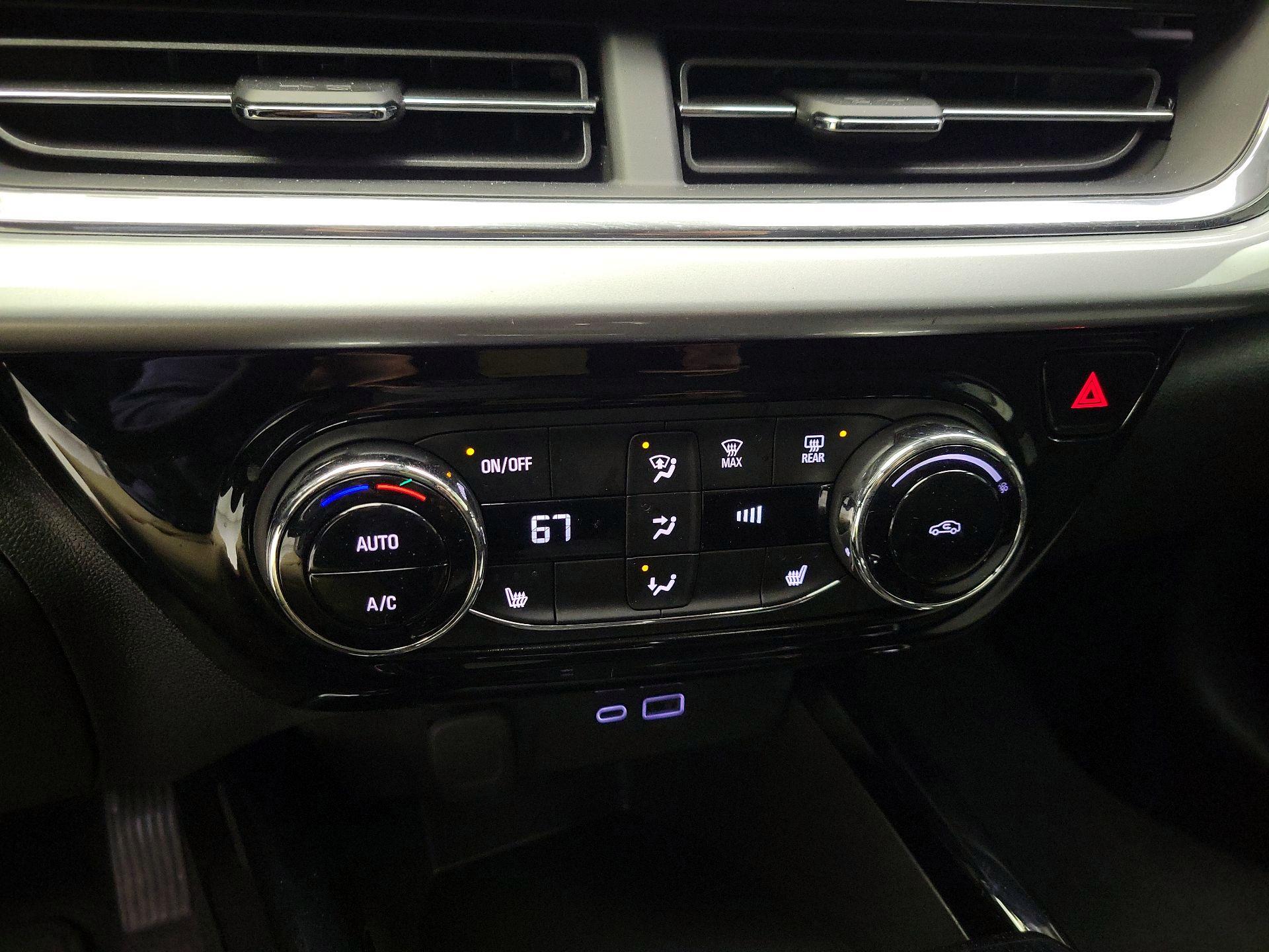 Thumbnail: 2025 Chevrolet Trax - 16