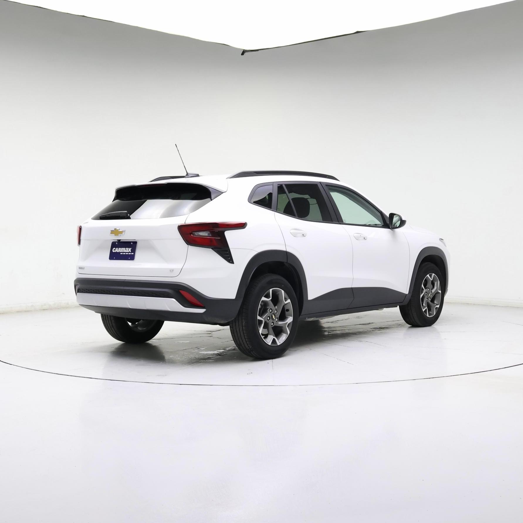 Thumbnail: 2025 Chevrolet Trax - 8