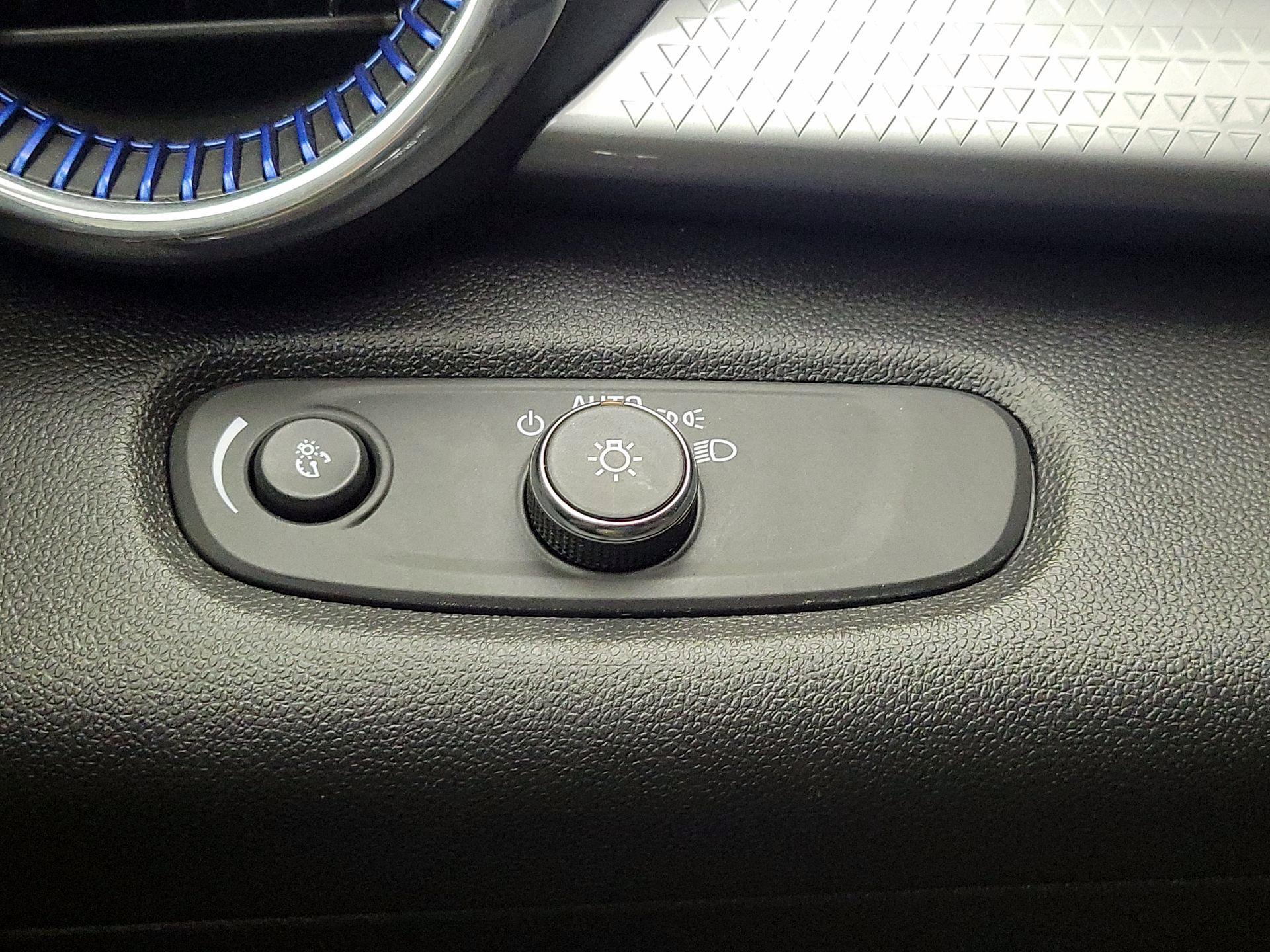 Thumbnail: 2025 Chevrolet Trax - 13