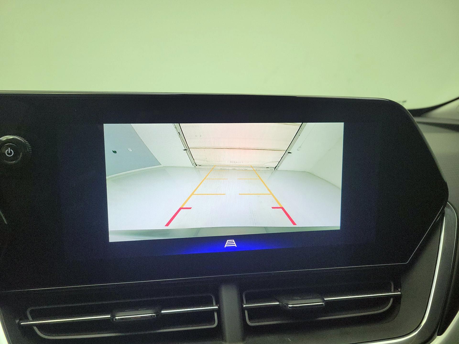 Thumbnail: 2025 Chevrolet Trax - 14