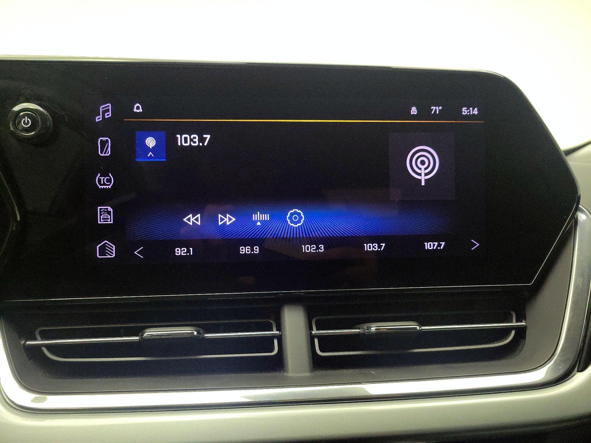 Thumbnail: 2025 Chevrolet Trax - 15