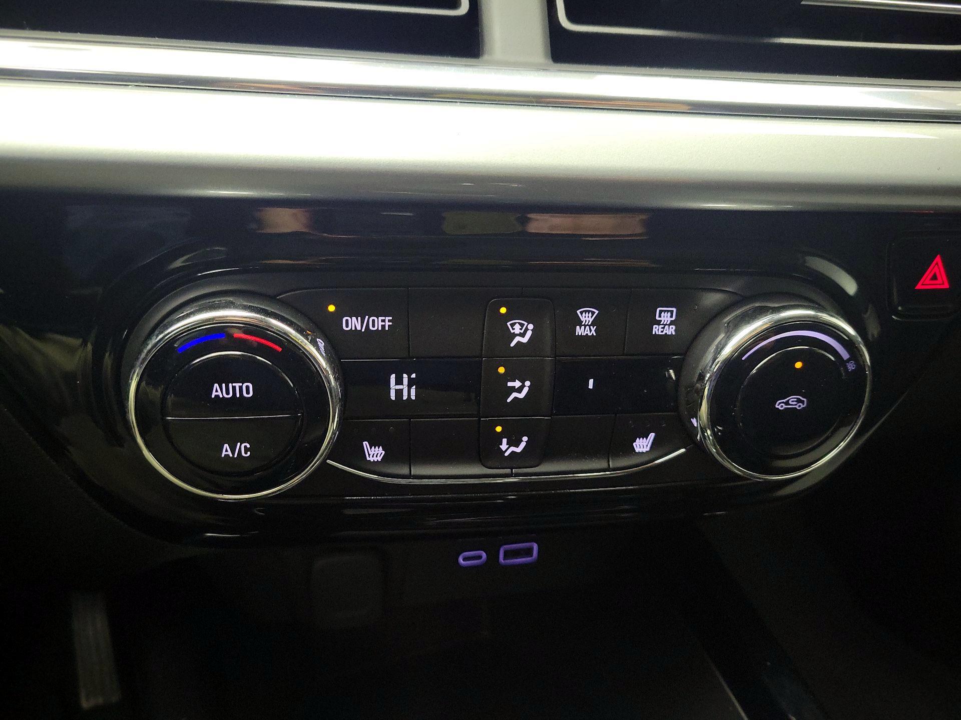 Thumbnail: 2025 Chevrolet Trax - 16